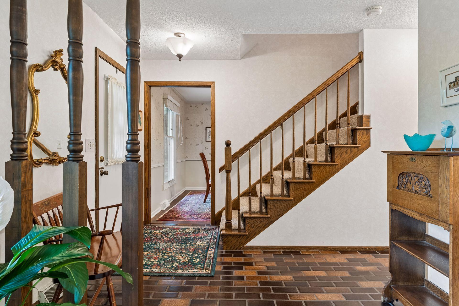 360 Quail Road Property Photo 17