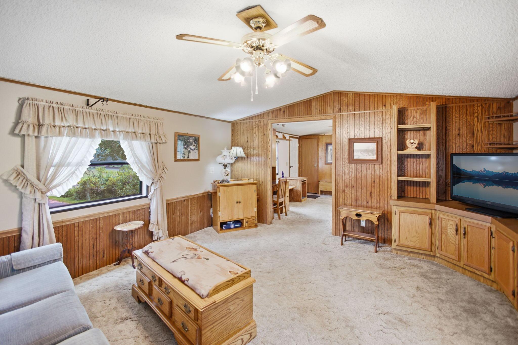 29015 Old 35 Road Property Photo 7