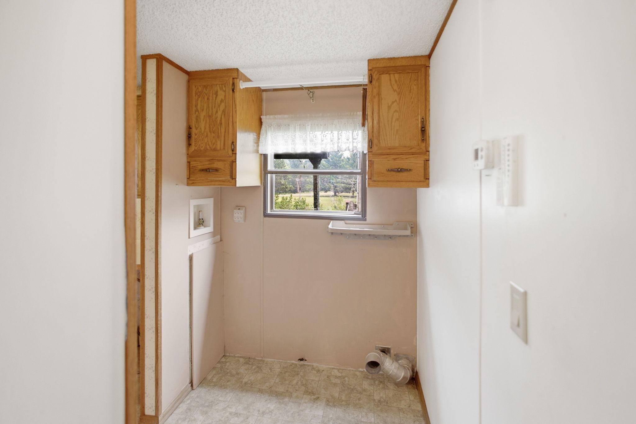 29015 Old 35 Road Property Photo 16