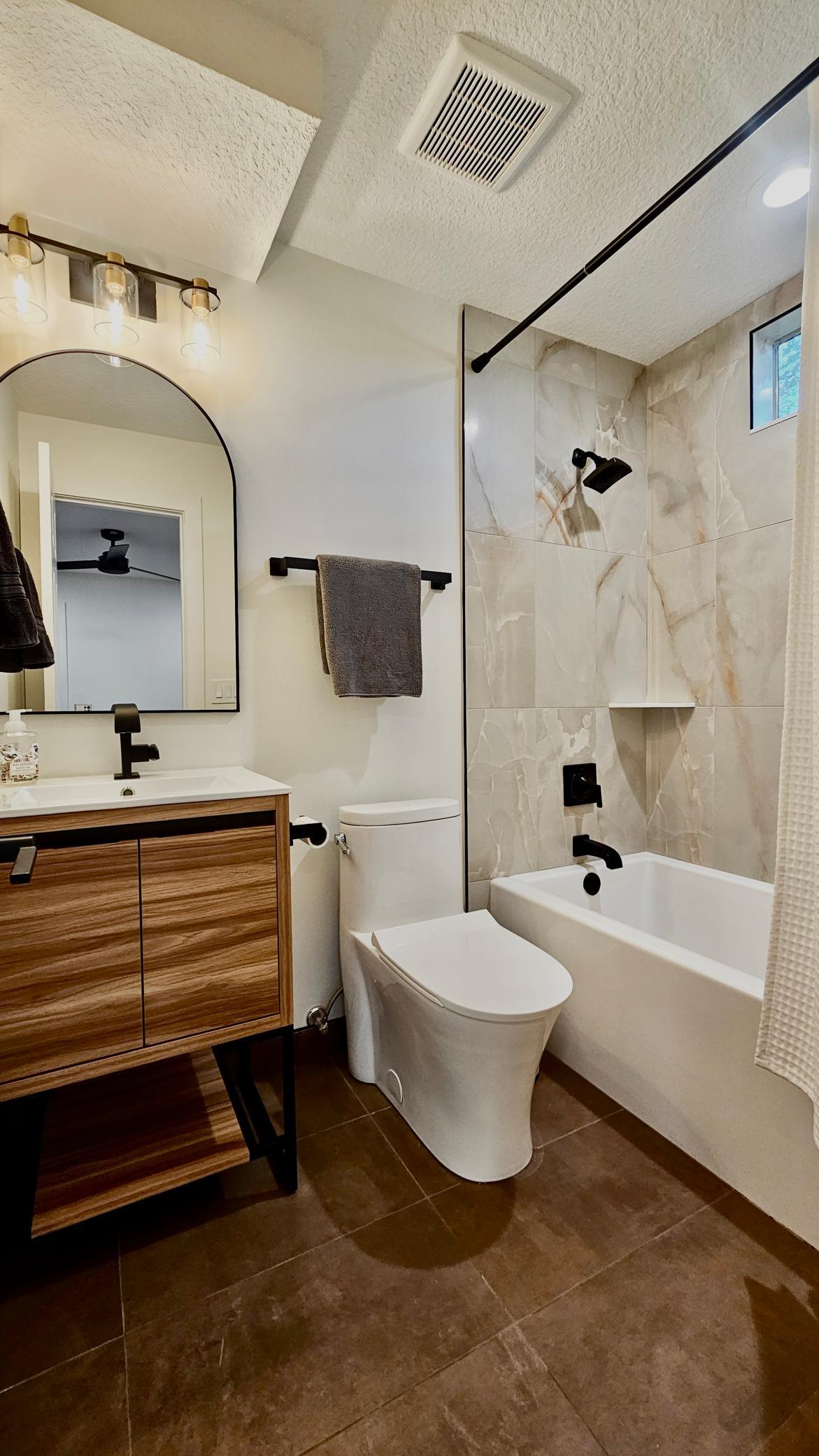 18415 Jamaica Path Property Photo 30
