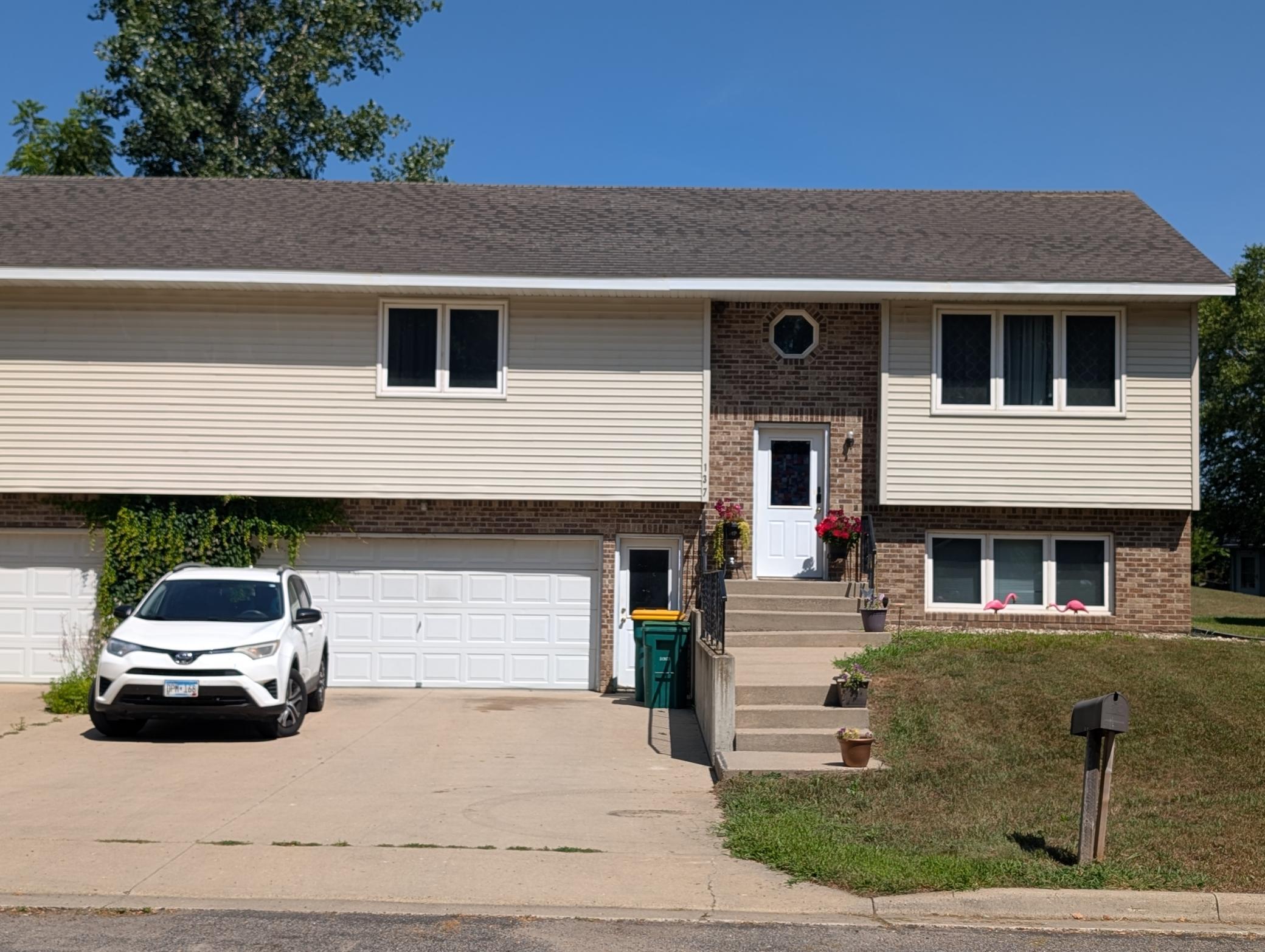 137 Barony Road Property Photo 1