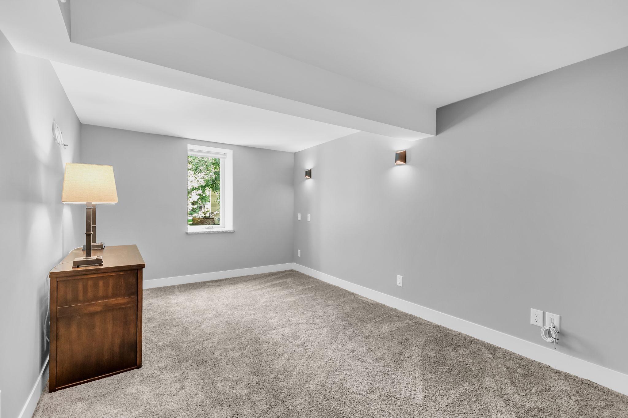 4213 Wooddale Avenue S Property Photo 45