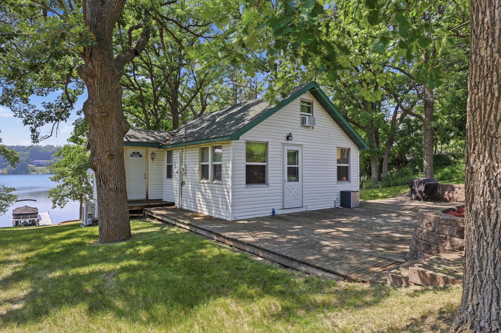 15588 E Munson Drive Property Photo 1