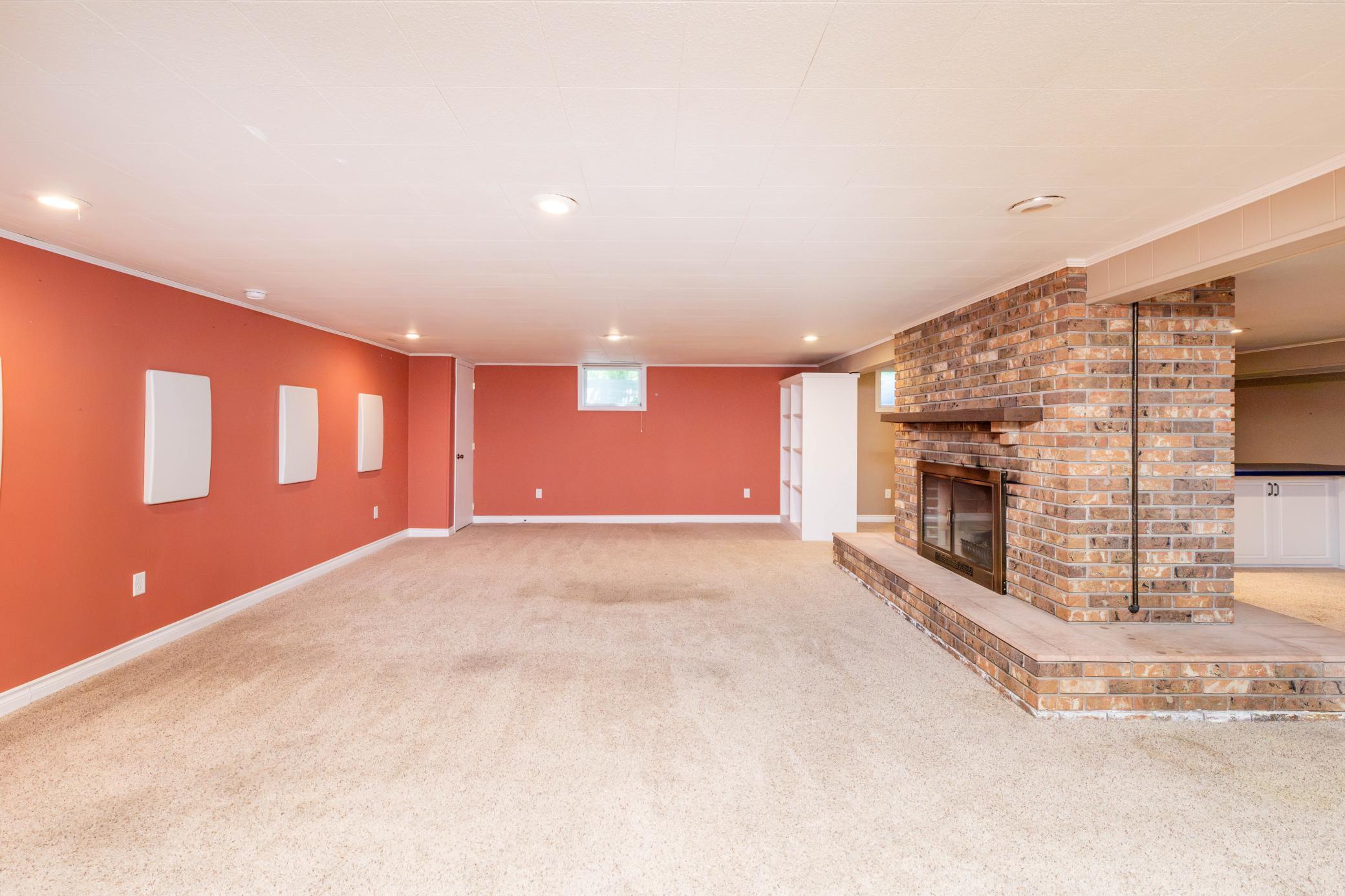 2474 W Country Club Drive S Property Photo 37