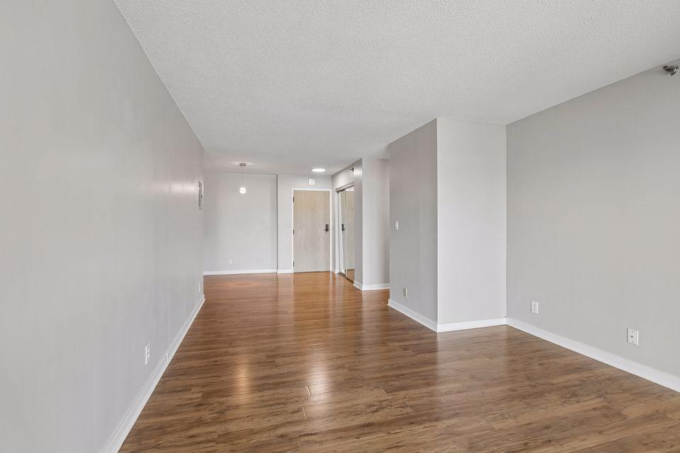 3131 Excelsior Boulevard 212 Property Photo 10