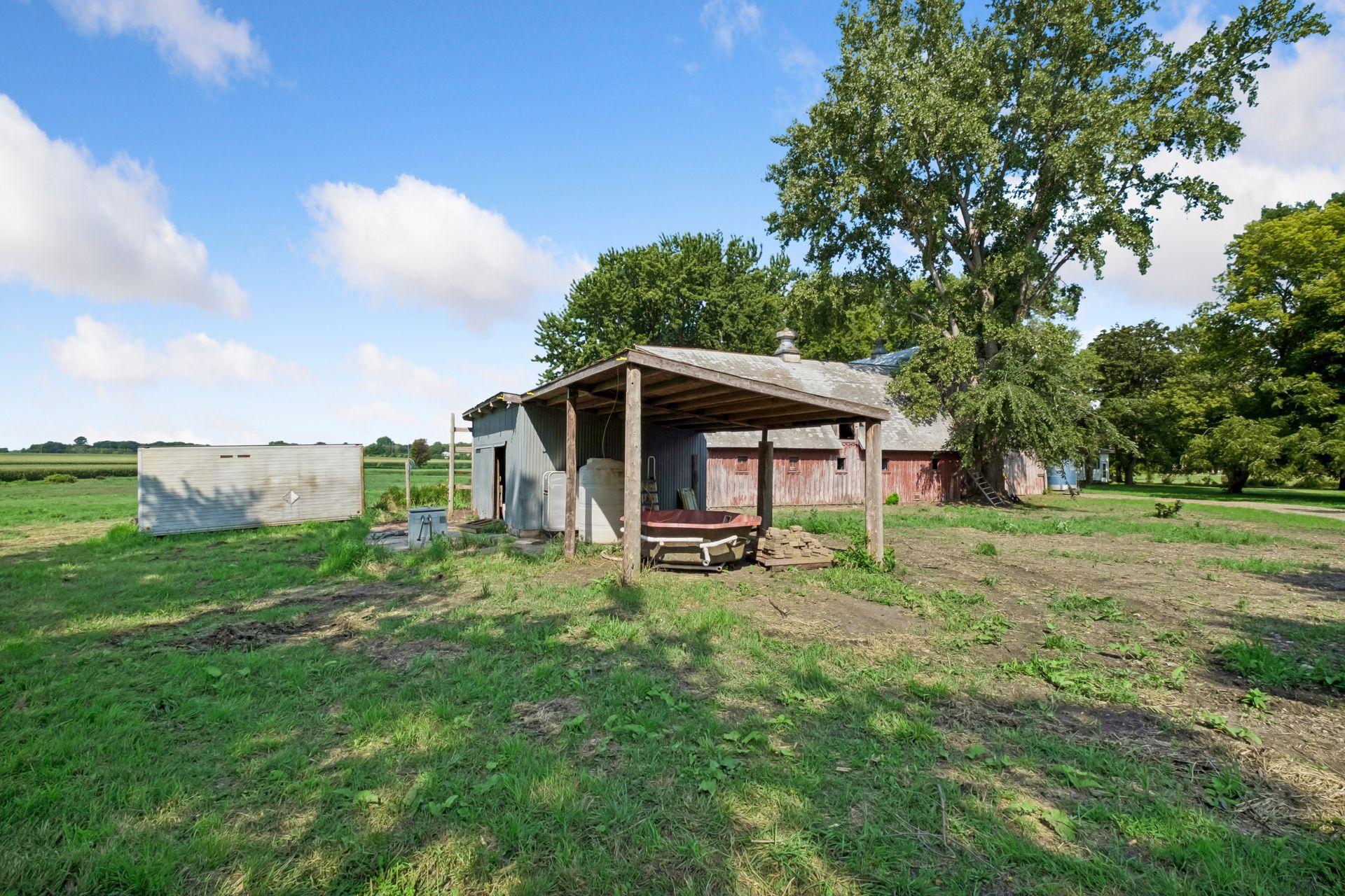 724 Park Avenue Property Photo 22