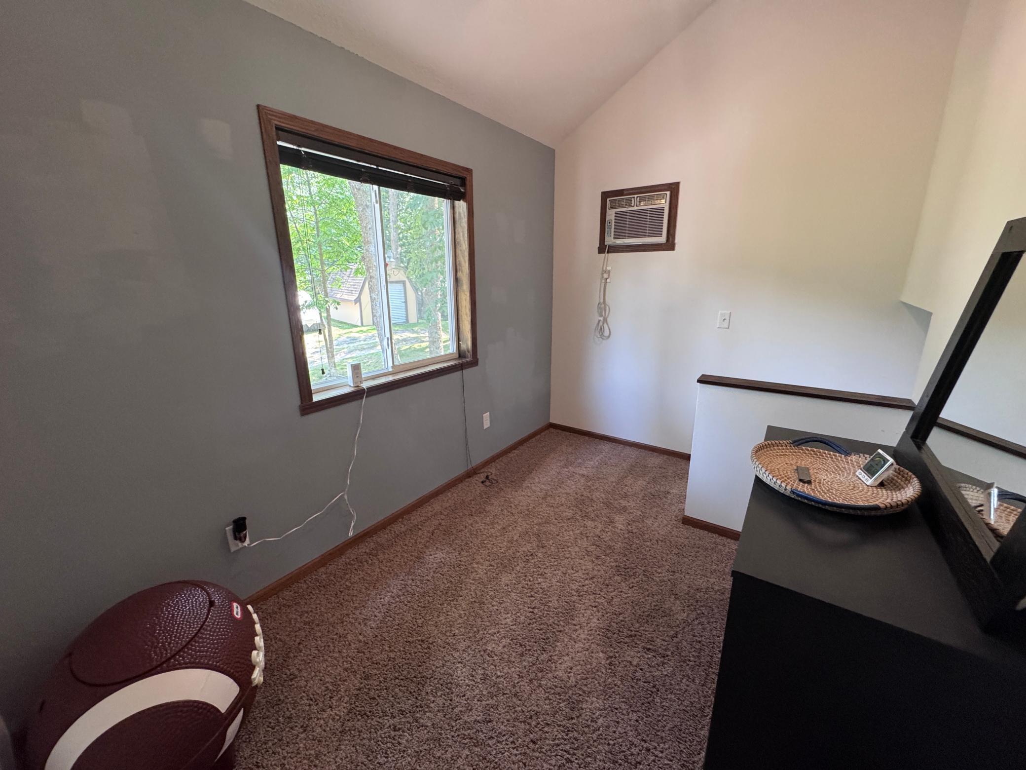 31488 E Round Lake Road Property Photo 19