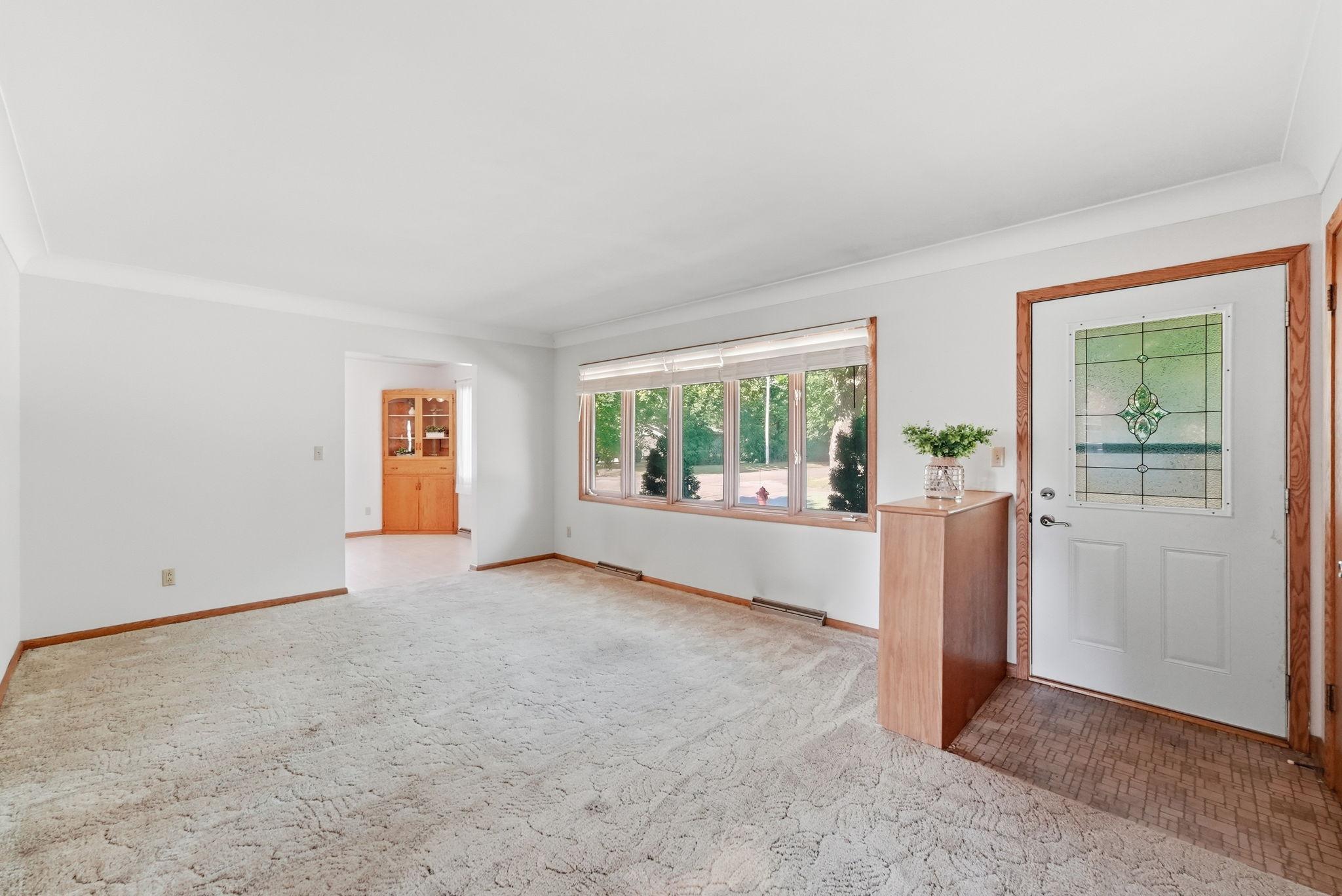 202 34th Avenue N Property Photo 12