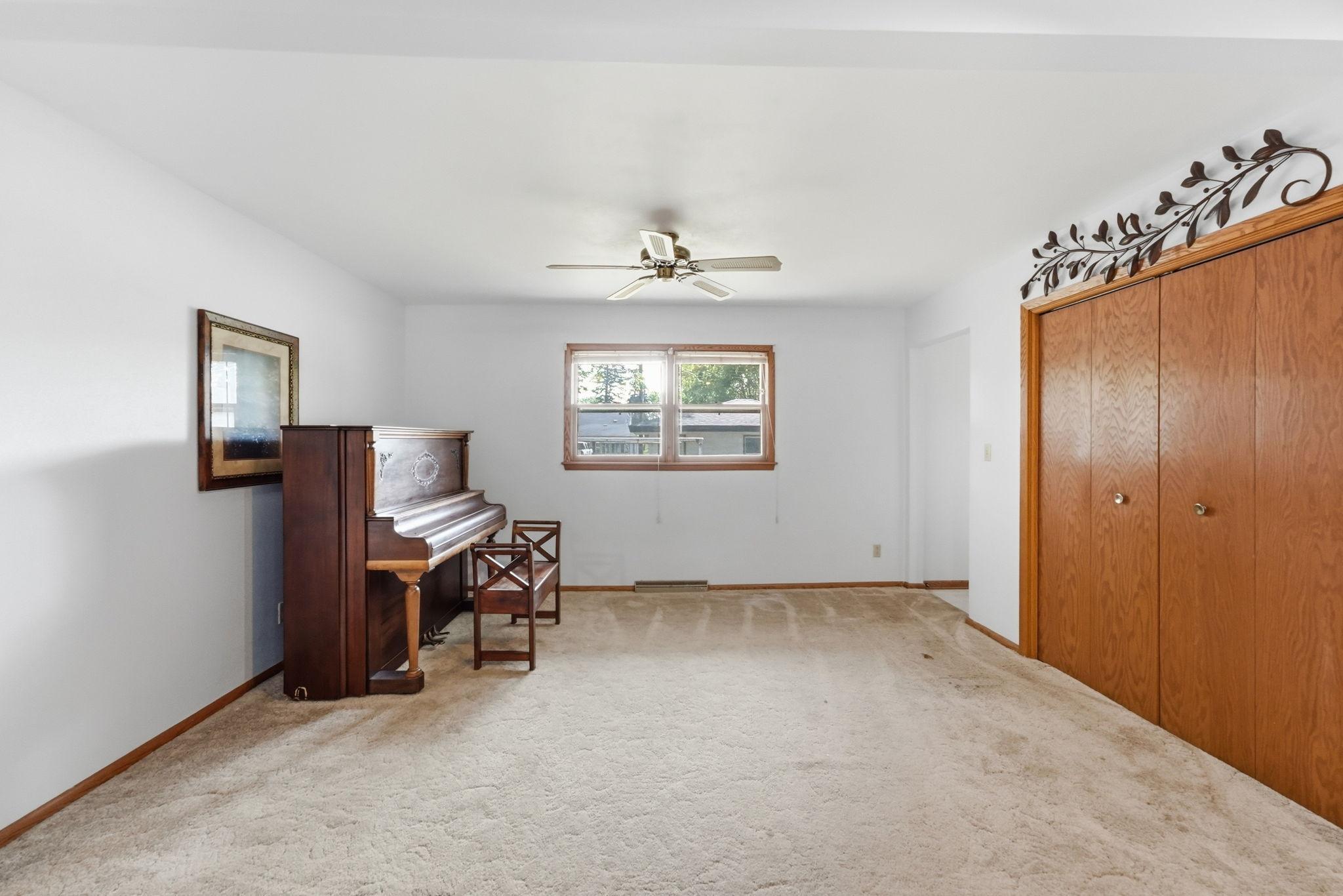202 34th Avenue N Property Photo 13