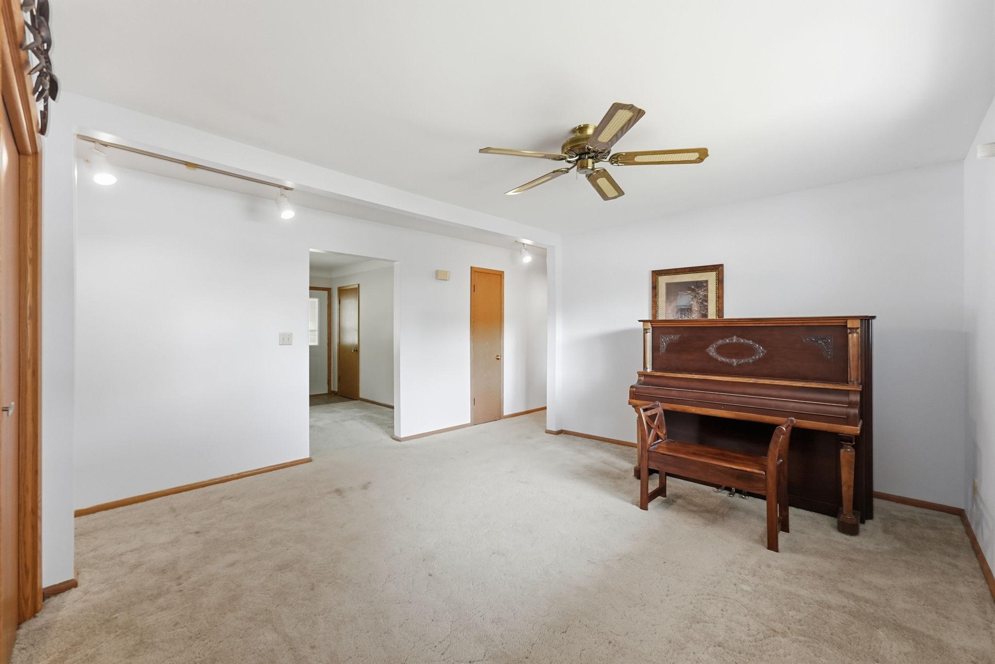 202 34th Avenue N Property Photo 15