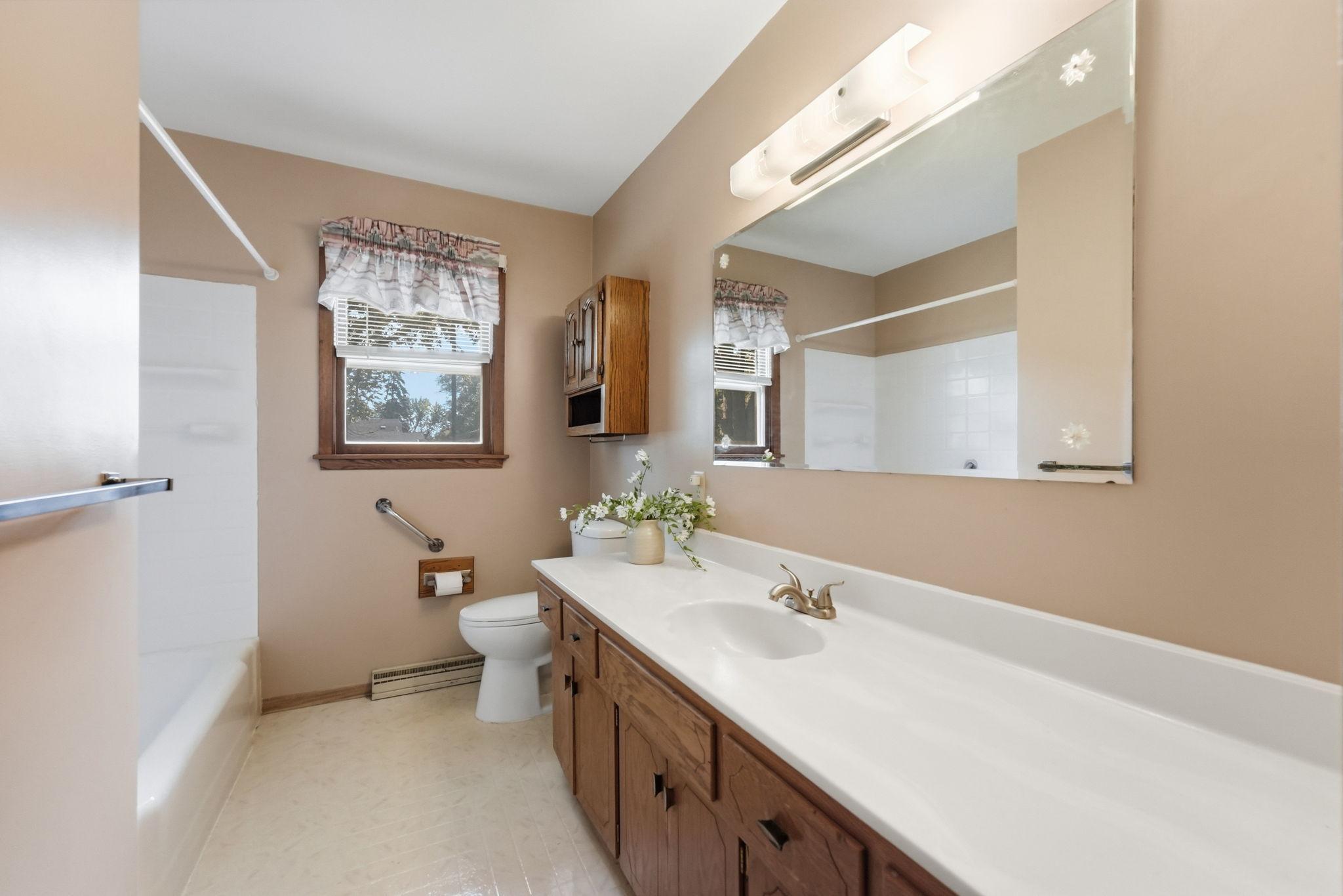 202 34th Avenue N Property Photo 17