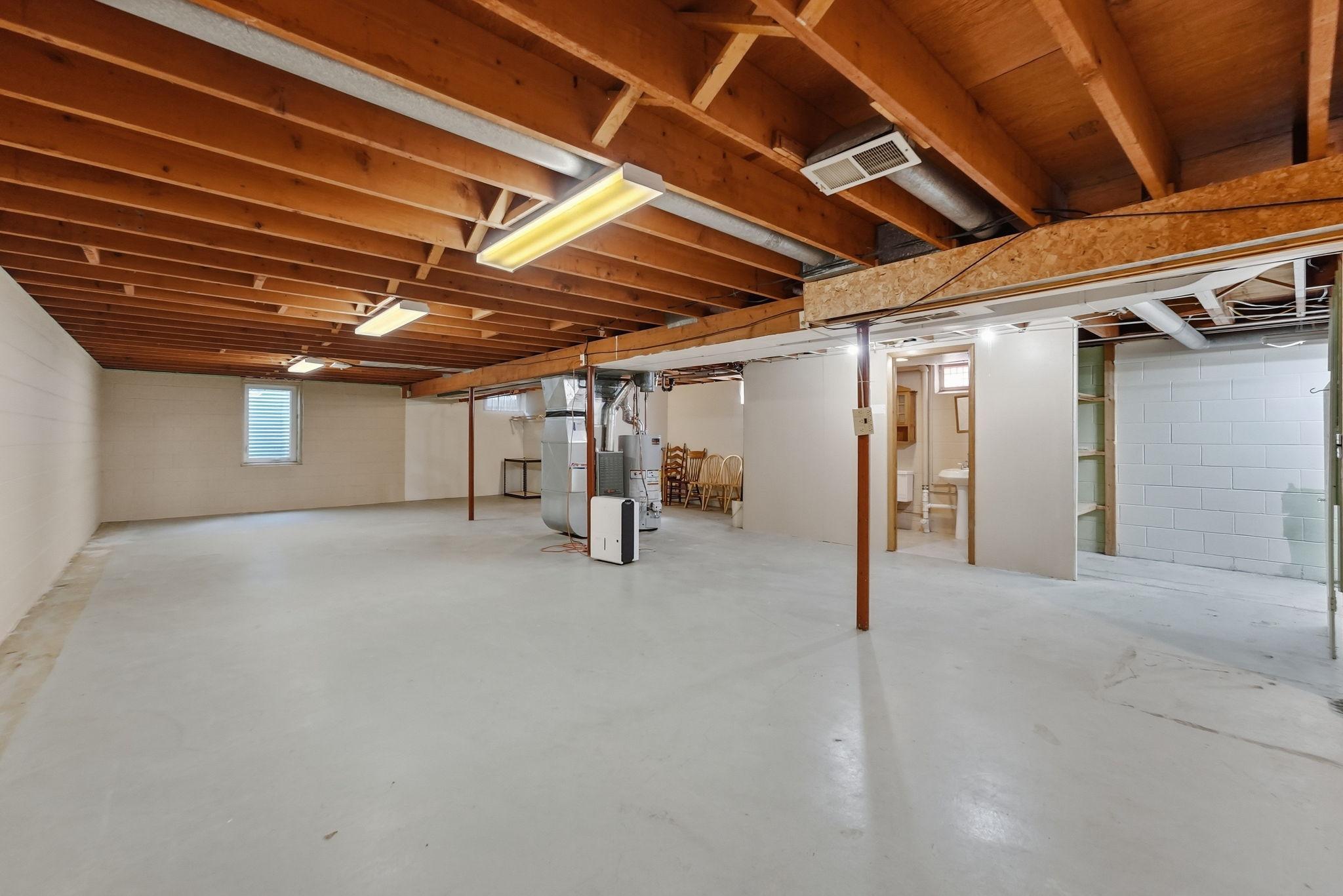 202 34th Avenue N Property Photo 23