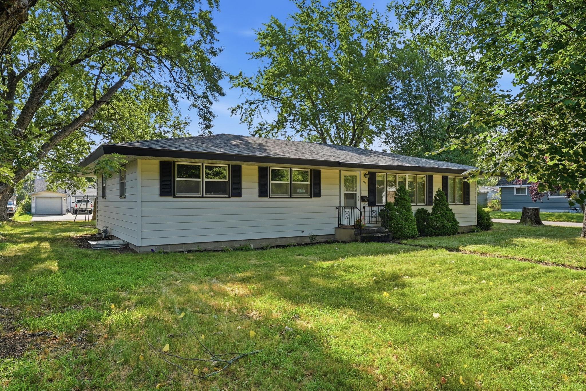 202 34th Avenue N Property Photo 27