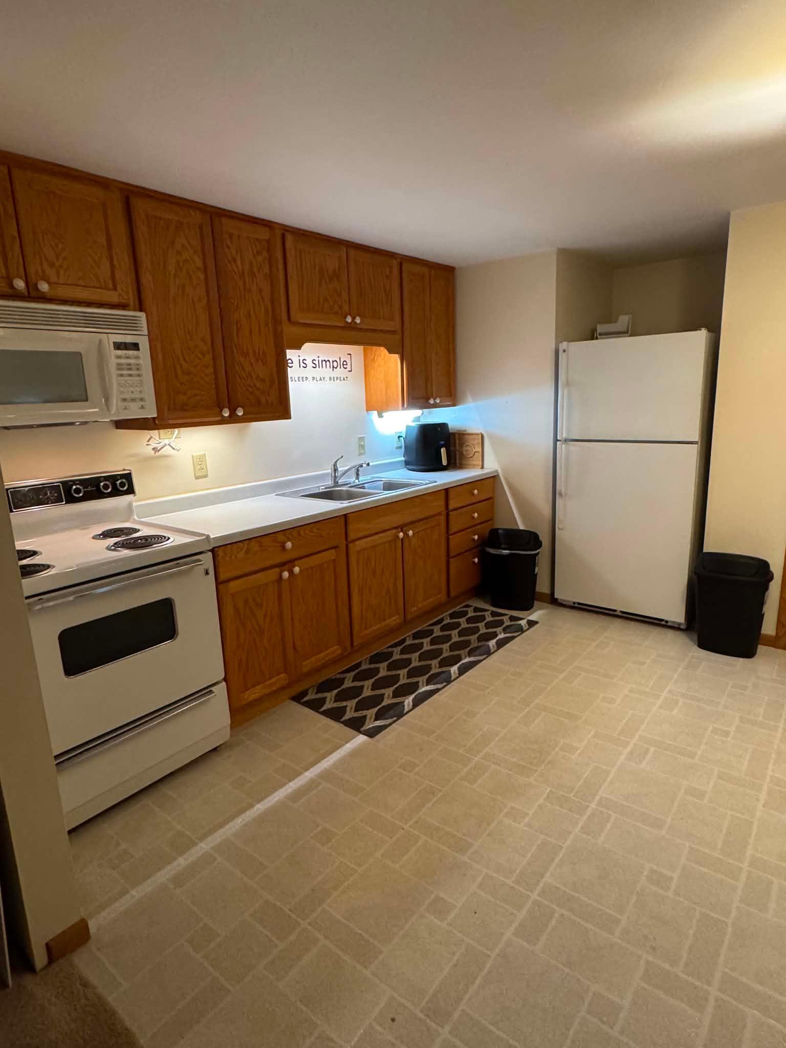 1010 Foothills Circle Property Photo 20