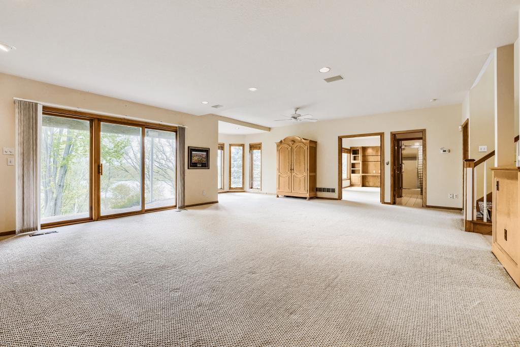 7170 Kenmare Drive Property Photo 44