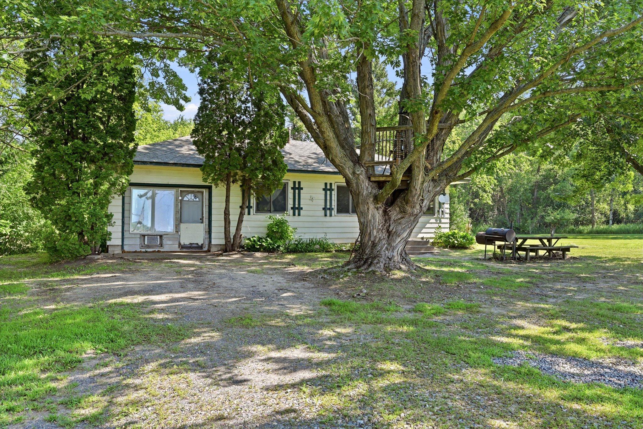 12212 283rd Avenue Property Photo 1