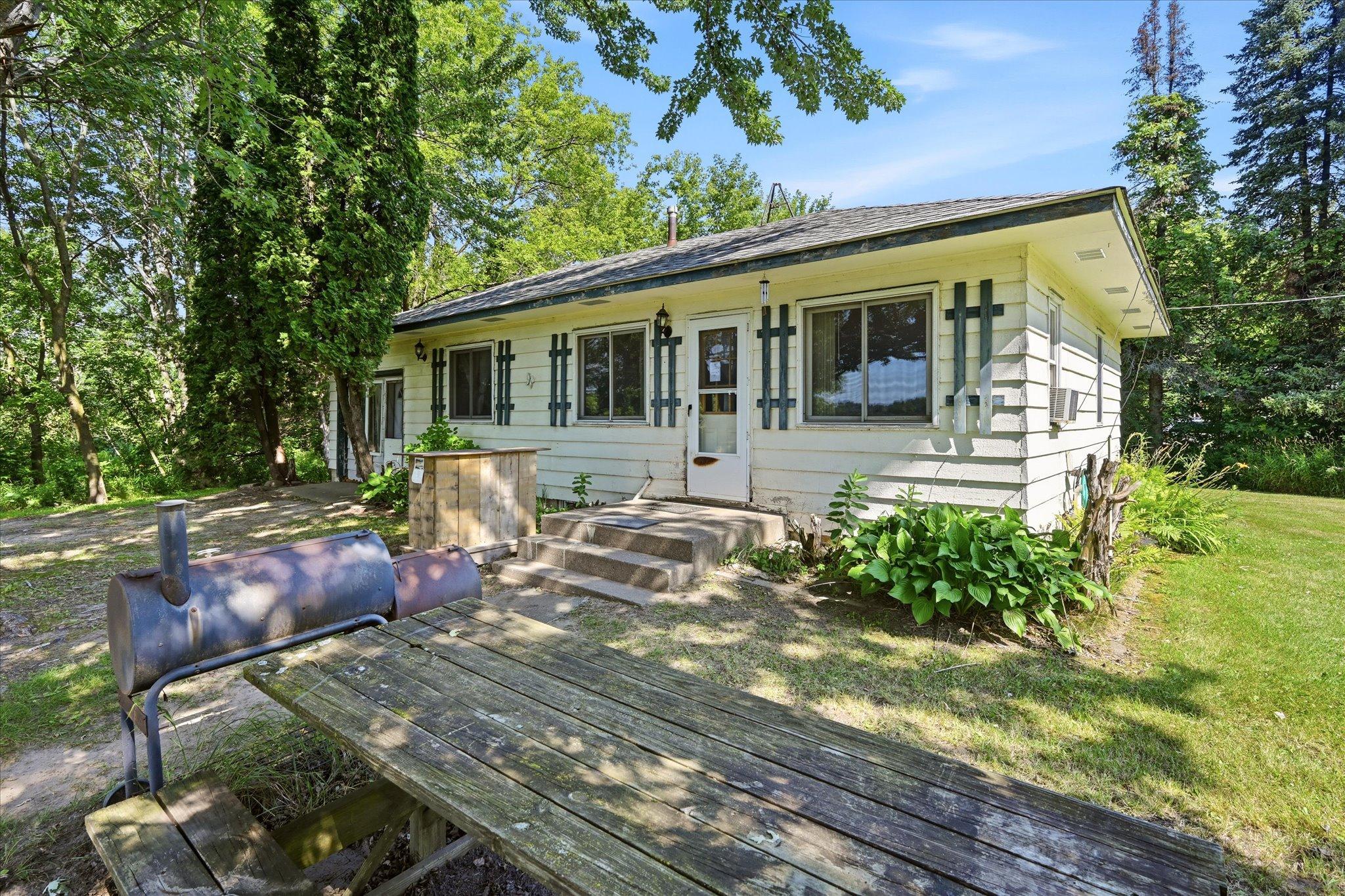 12212 283rd Avenue Property Photo 2