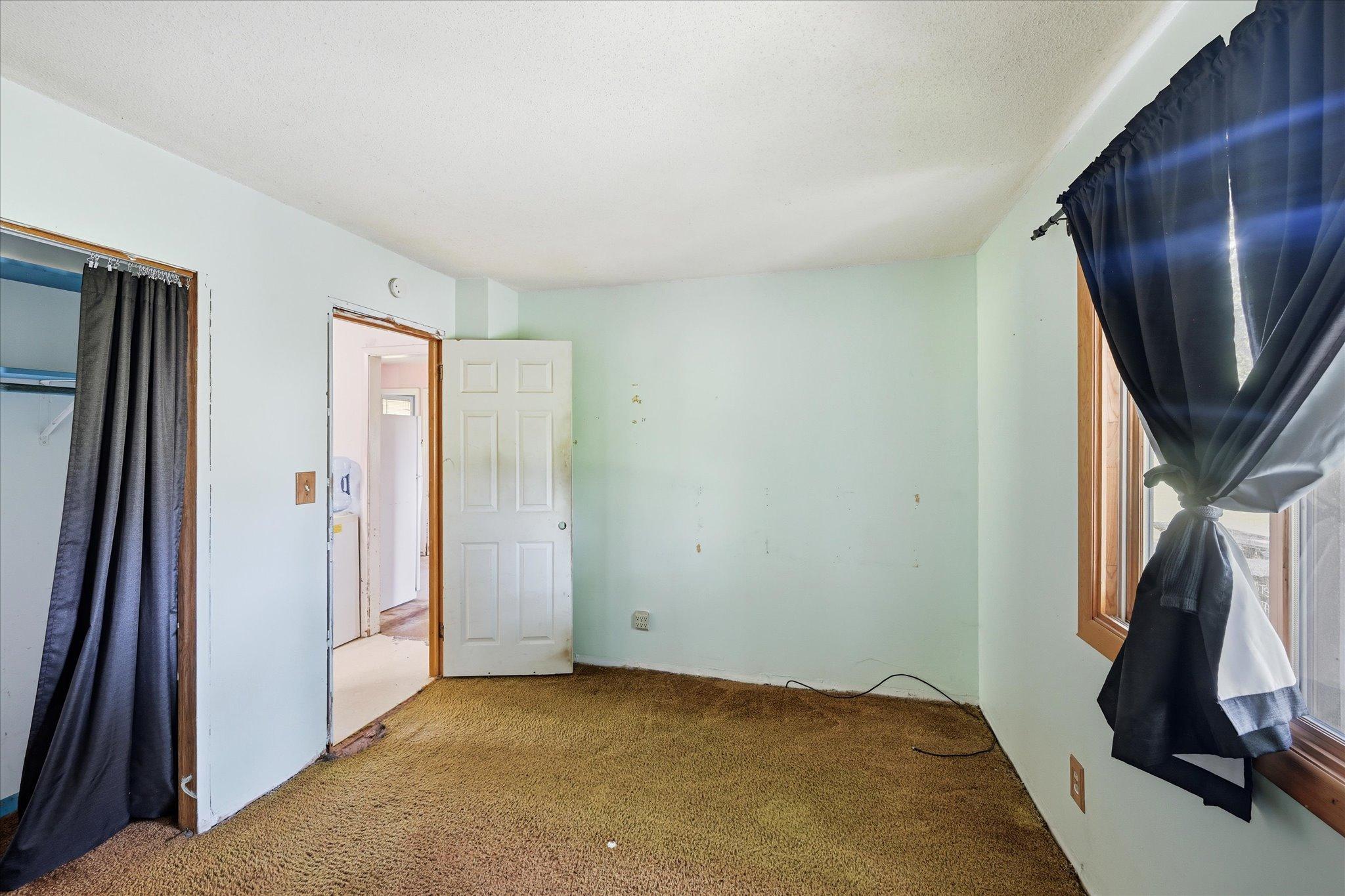 12212 283rd Avenue Property Photo 10