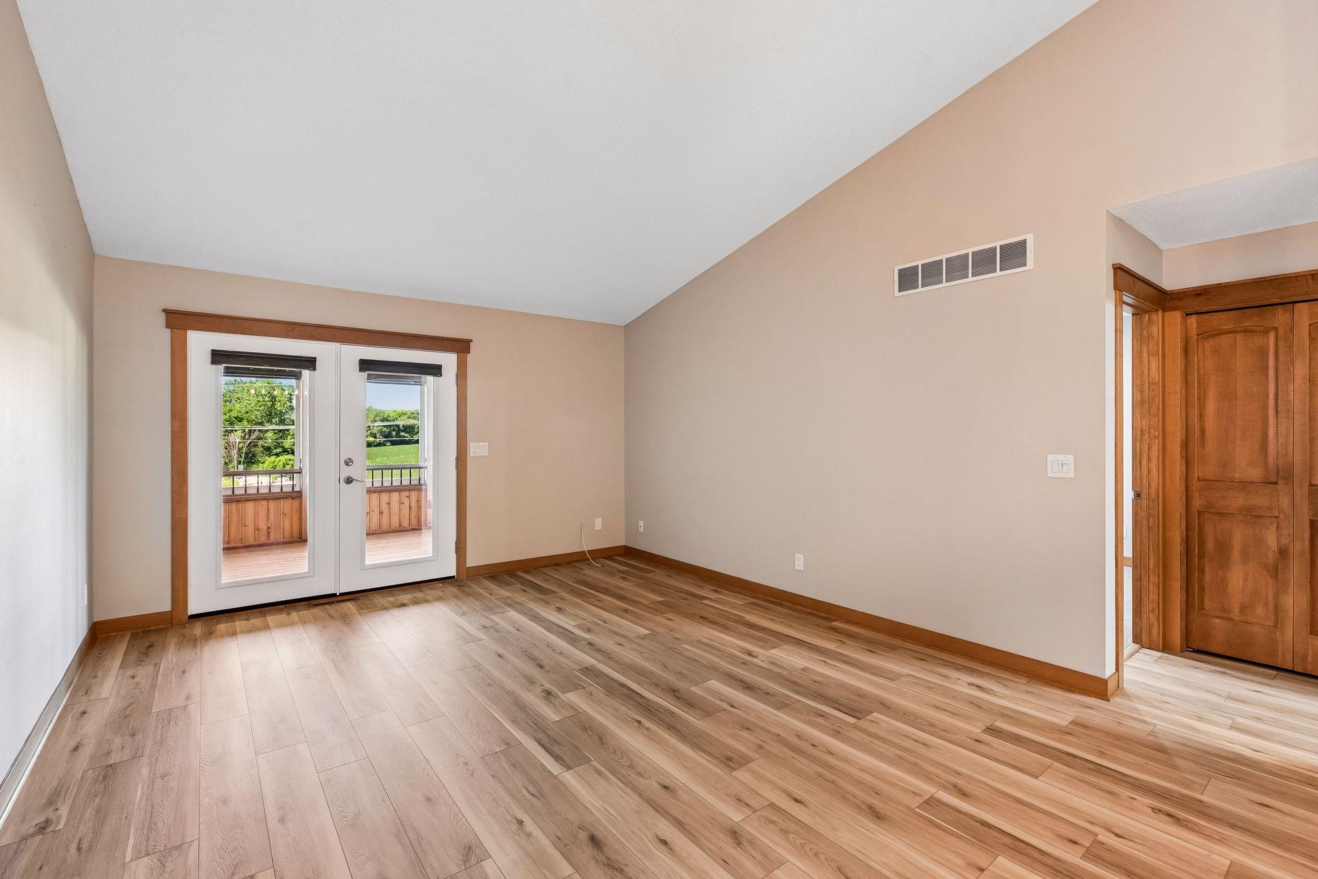 1851 Lakeridge Way Property Photo 20