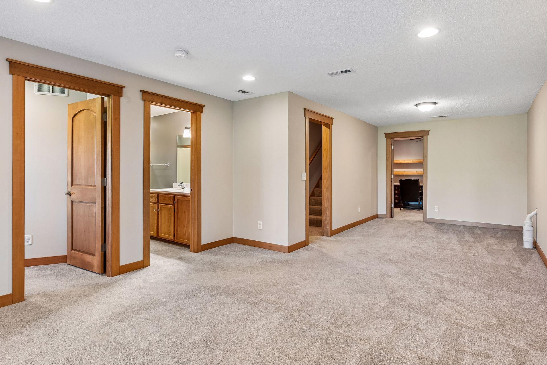 1851 Lakeridge Way Property Photo 30