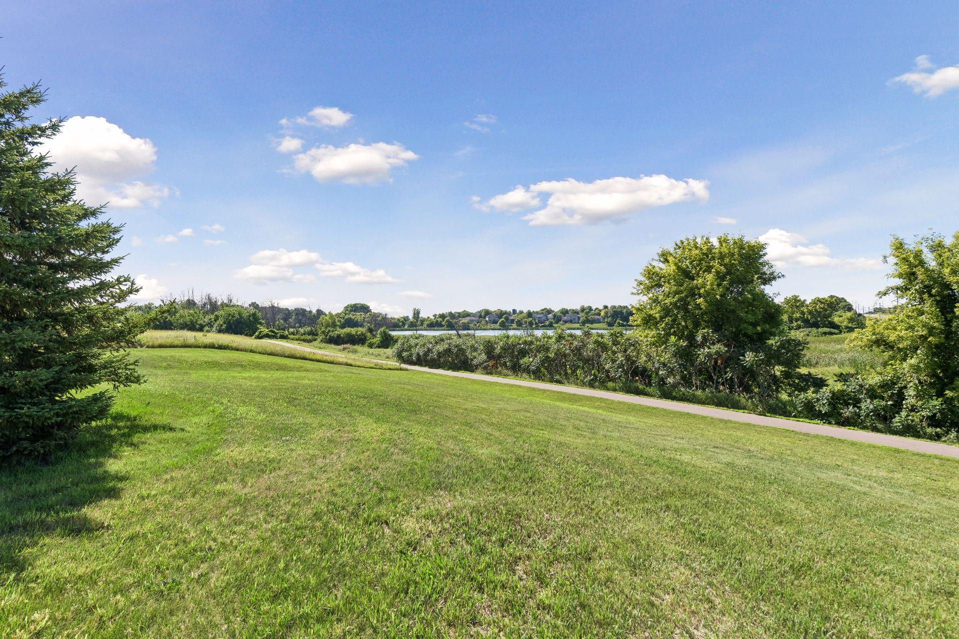 1851 Lakeridge Way Property Photo 38