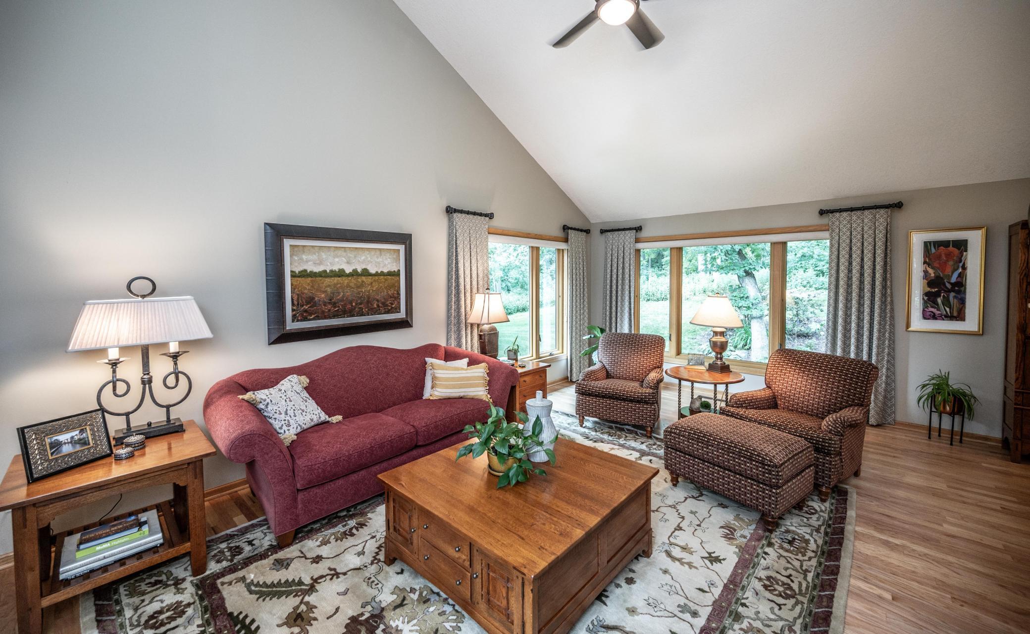 18425 Jamaica Path Property Photo 4