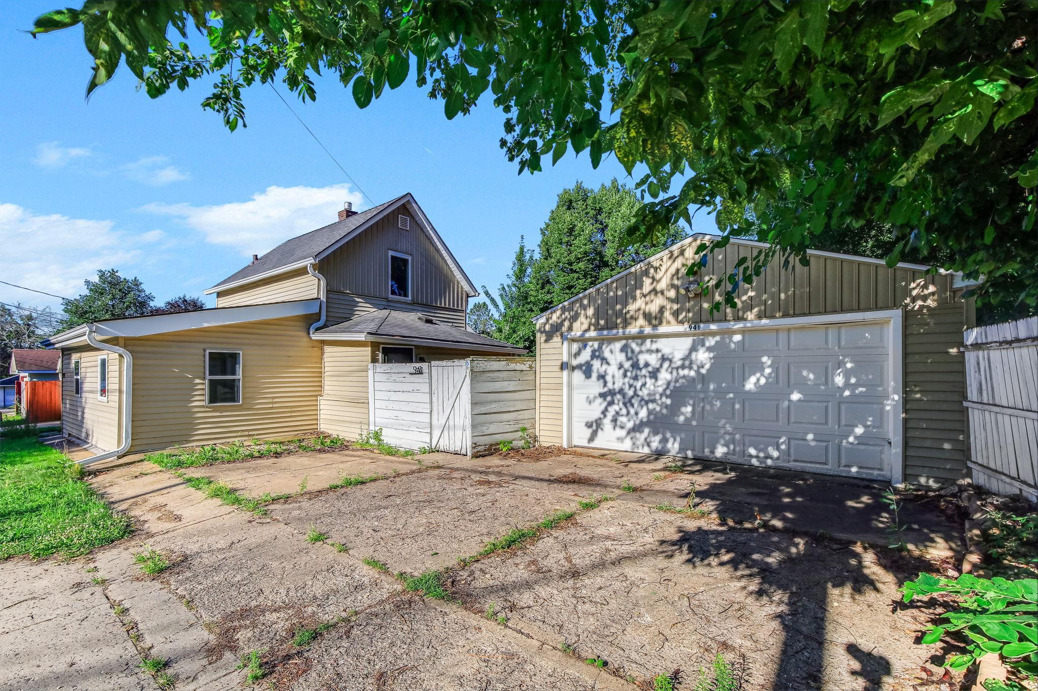 941 Cypress Street Property Photo 15