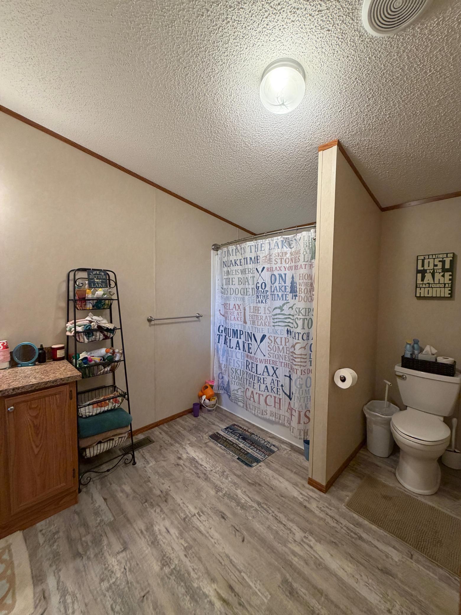 25 Pommier Lane Property Photo 7