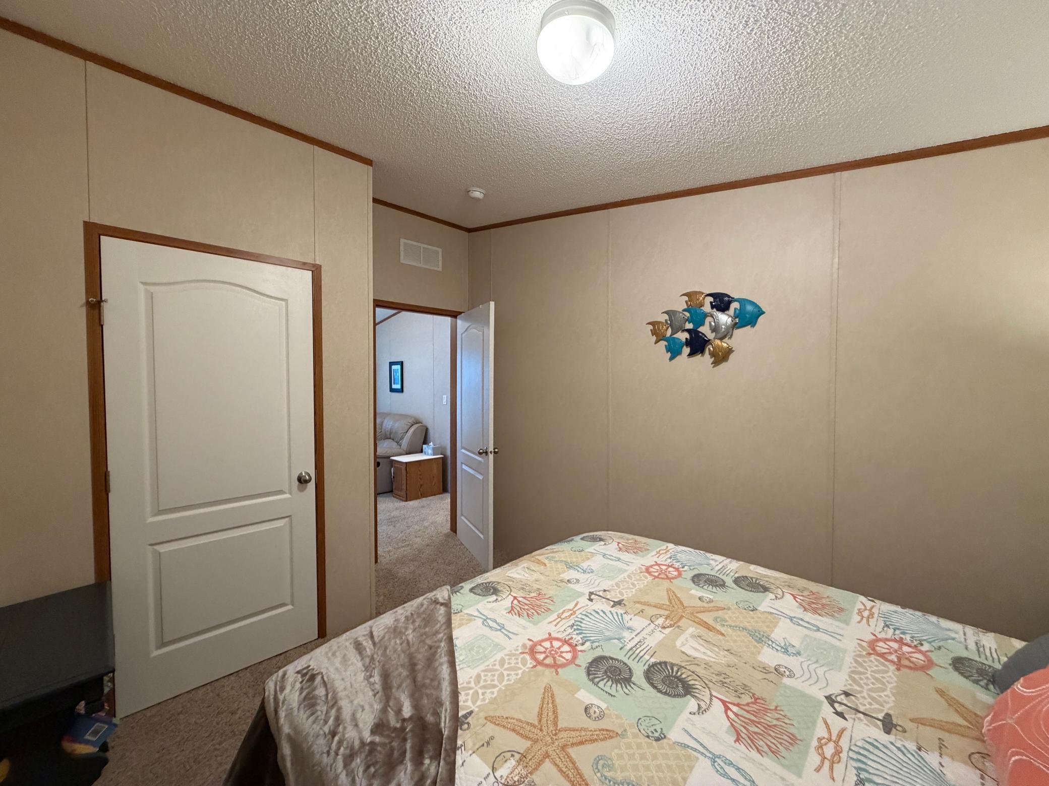 25 Pommier Lane Property Photo 17