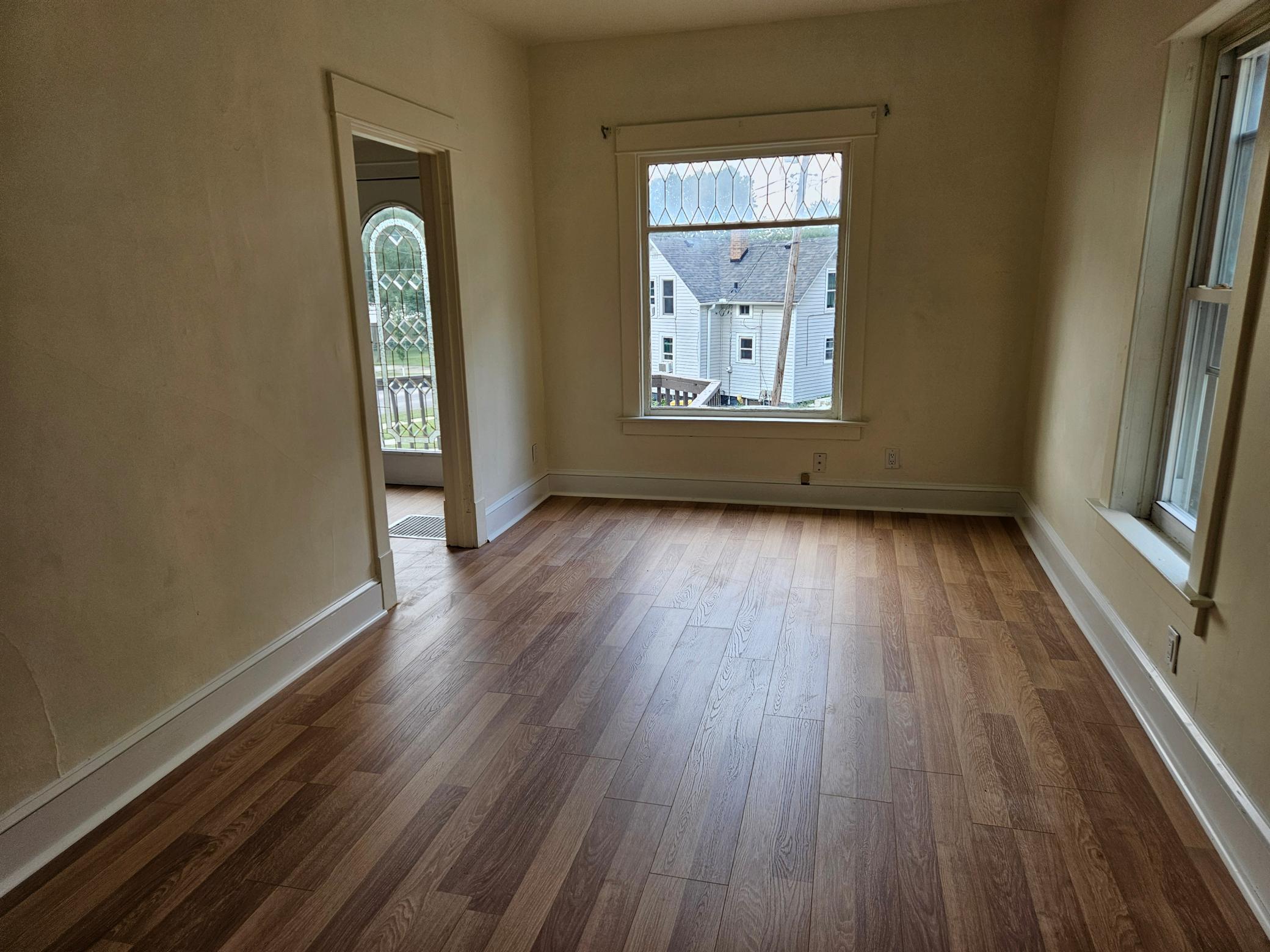 22 2nd Street Se Property Photo 5