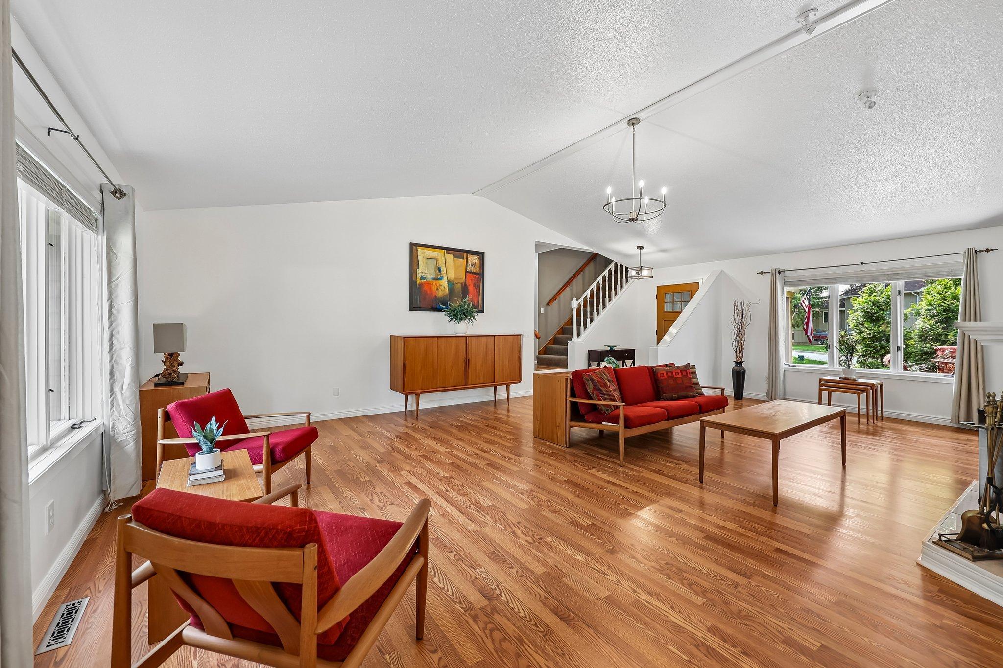 6074 Ridgewood Road Property Photo 9