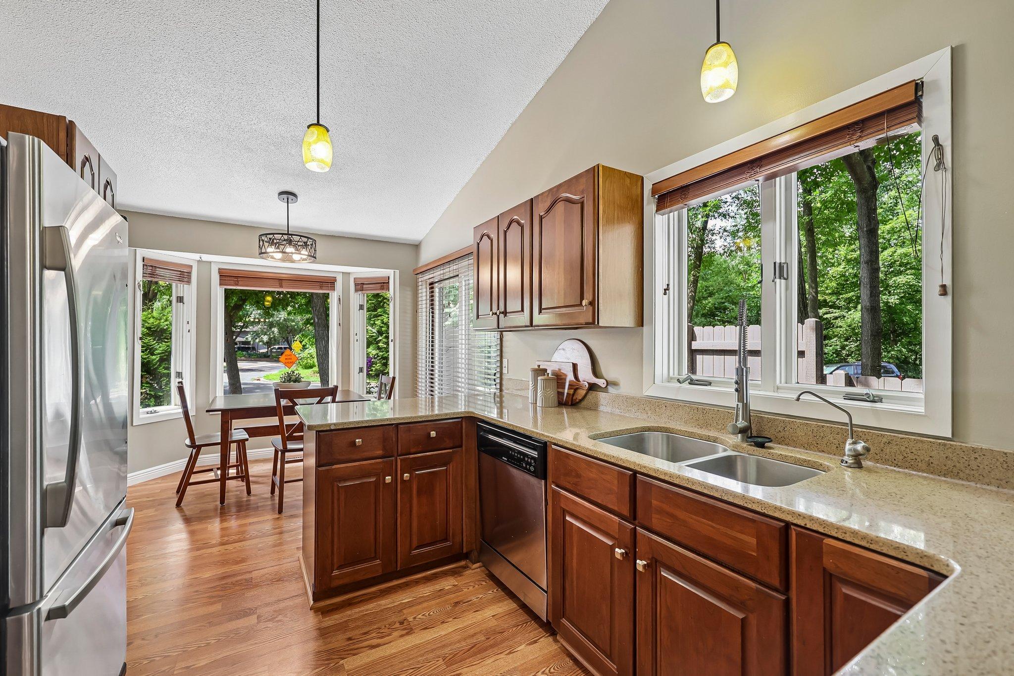 6074 Ridgewood Road Property Photo 12