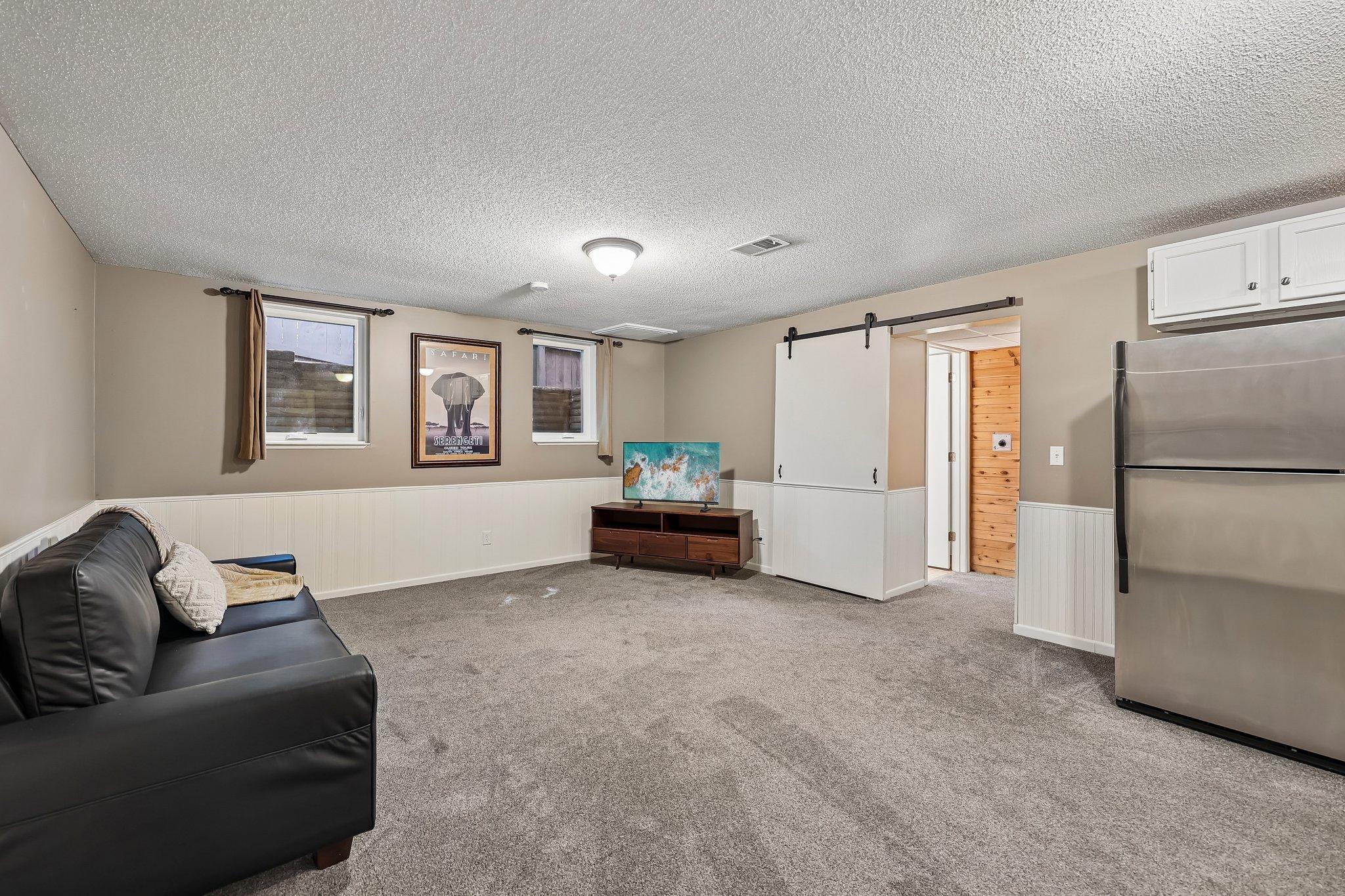 6074 Ridgewood Road Property Photo 29