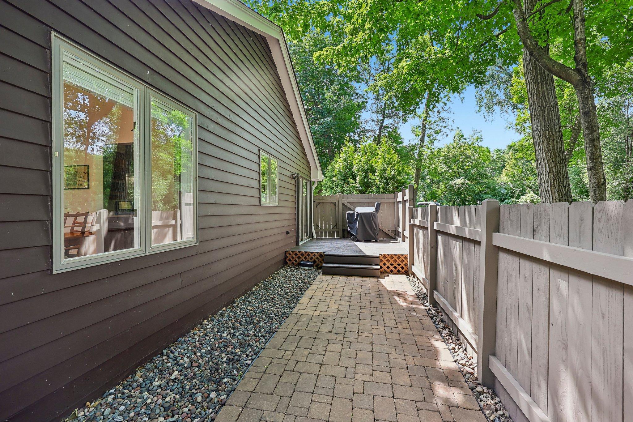 6074 Ridgewood Road Property Photo 33