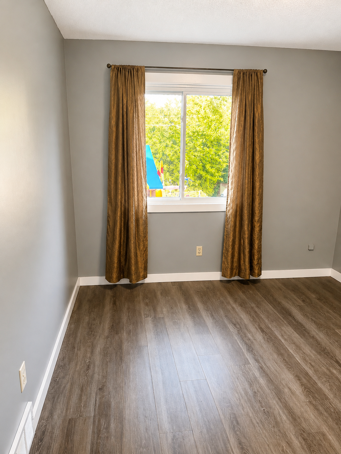 3856 Cinnabar Drive Property Photo 10
