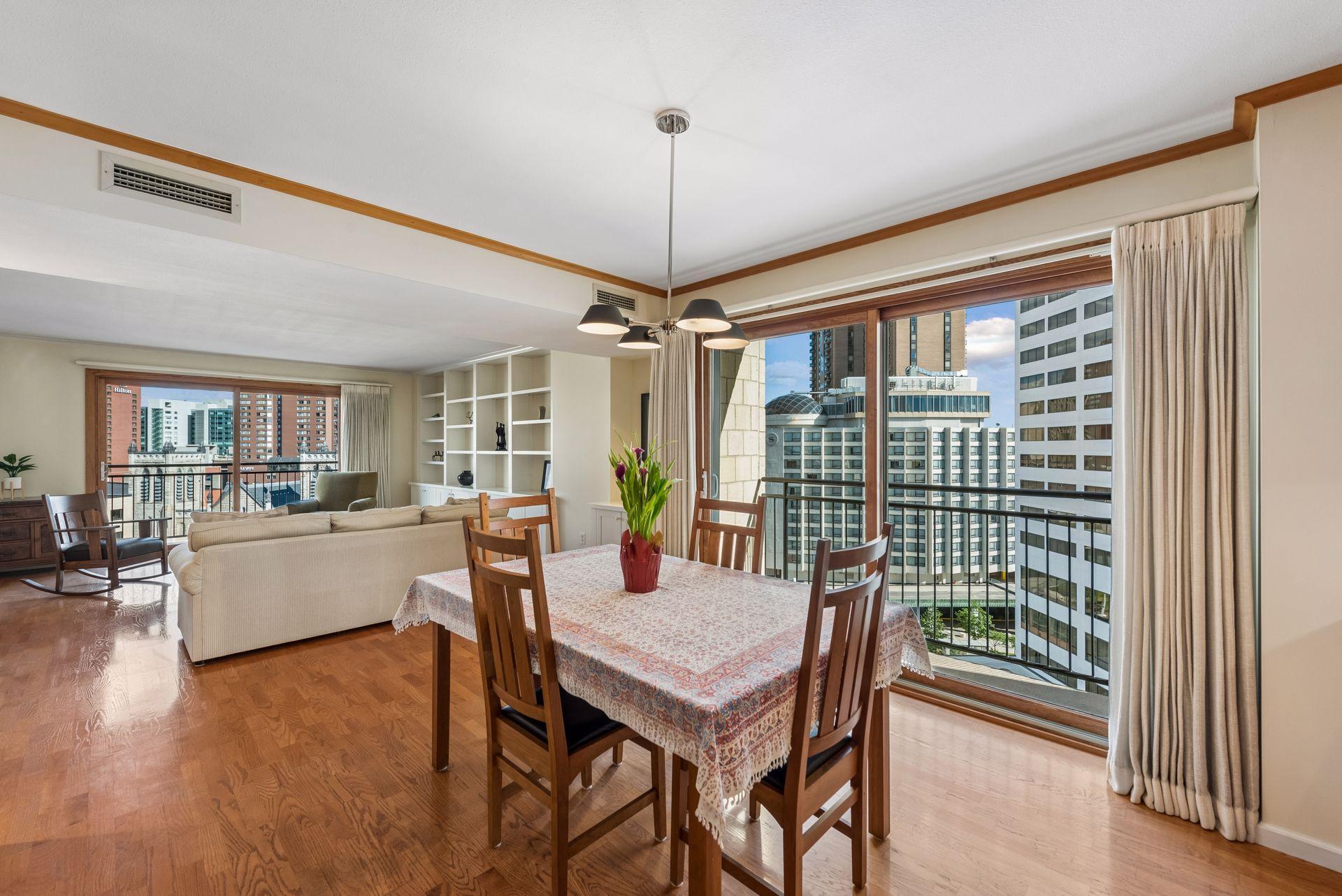 1225 Lasalle Avenue 1307 Property Photo 11