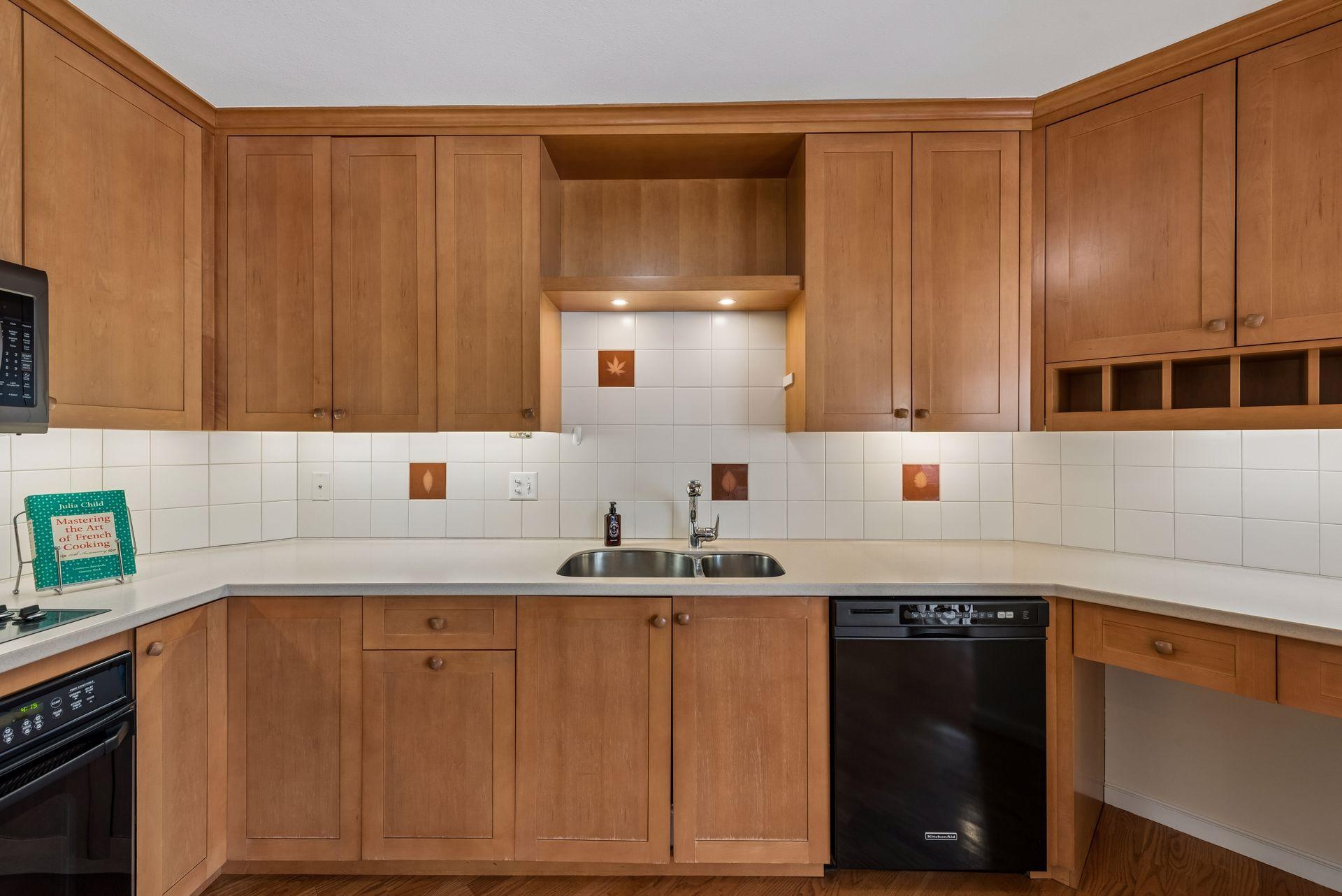1225 Lasalle Avenue 1307 Property Photo 12