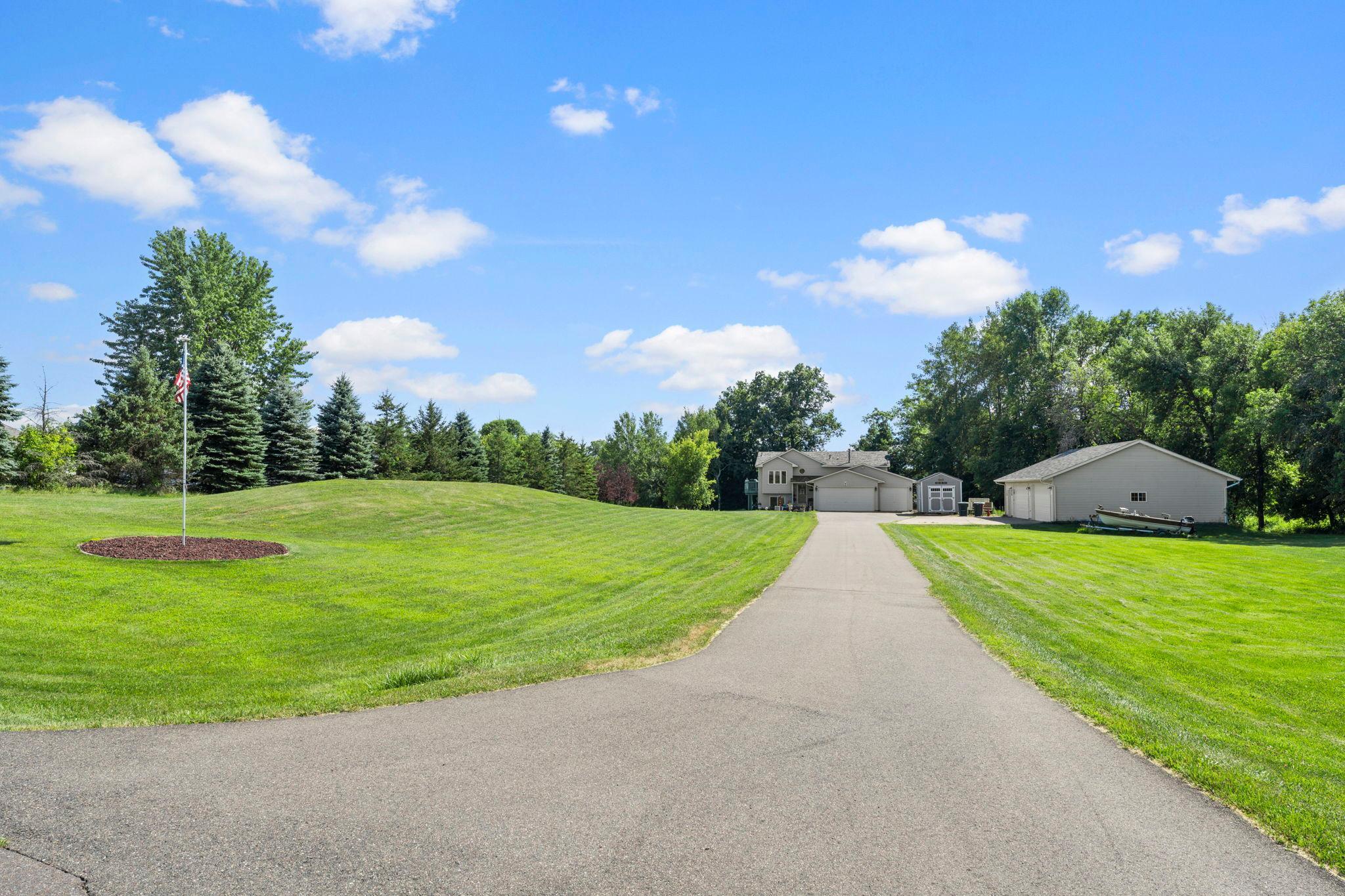 2223 Cedarbridge Court Property Photo 13