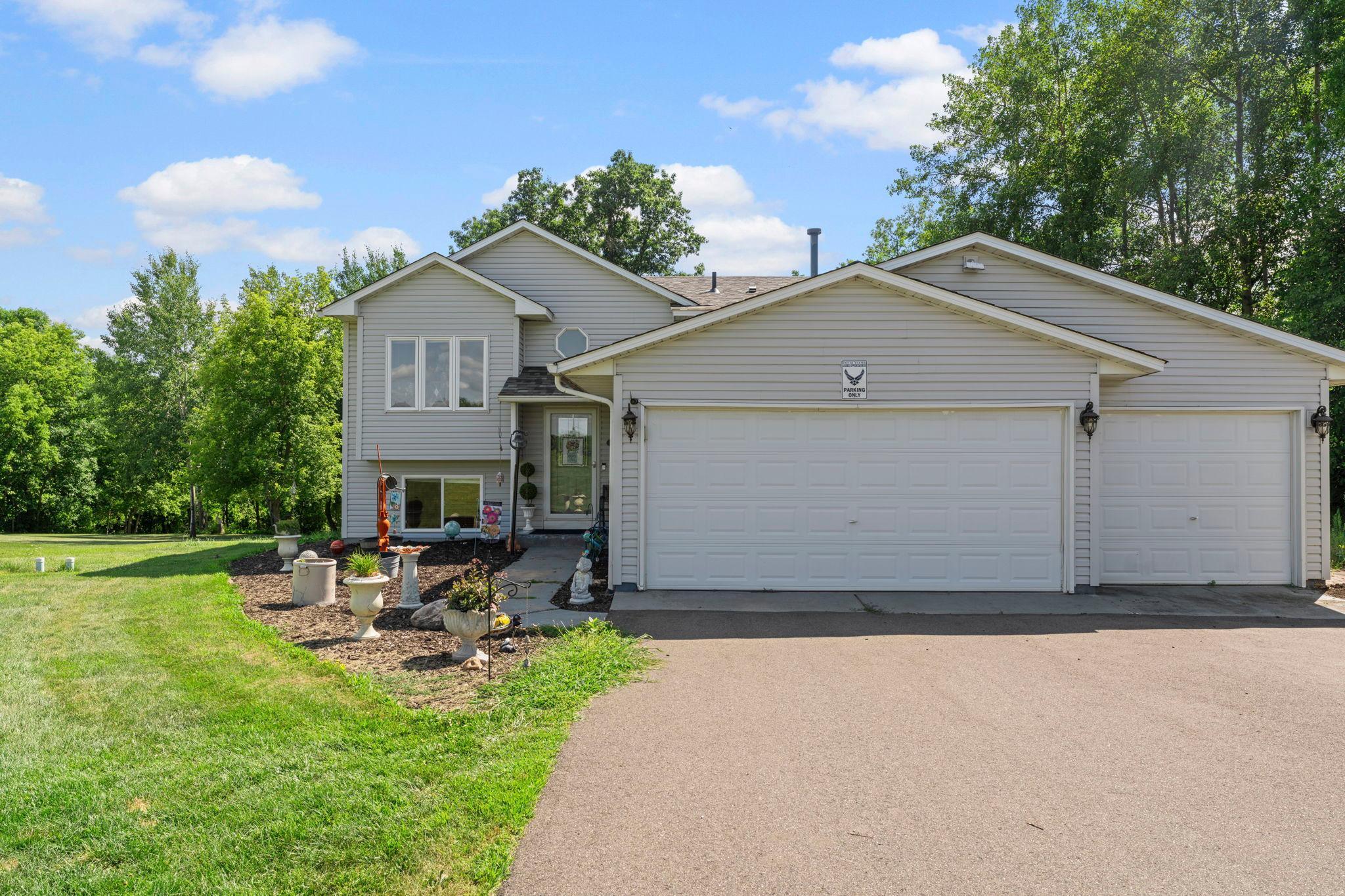 2223 Cedarbridge Court Property Photo 19