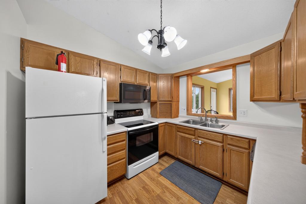 2011 50th Street Nw Property Photo 8