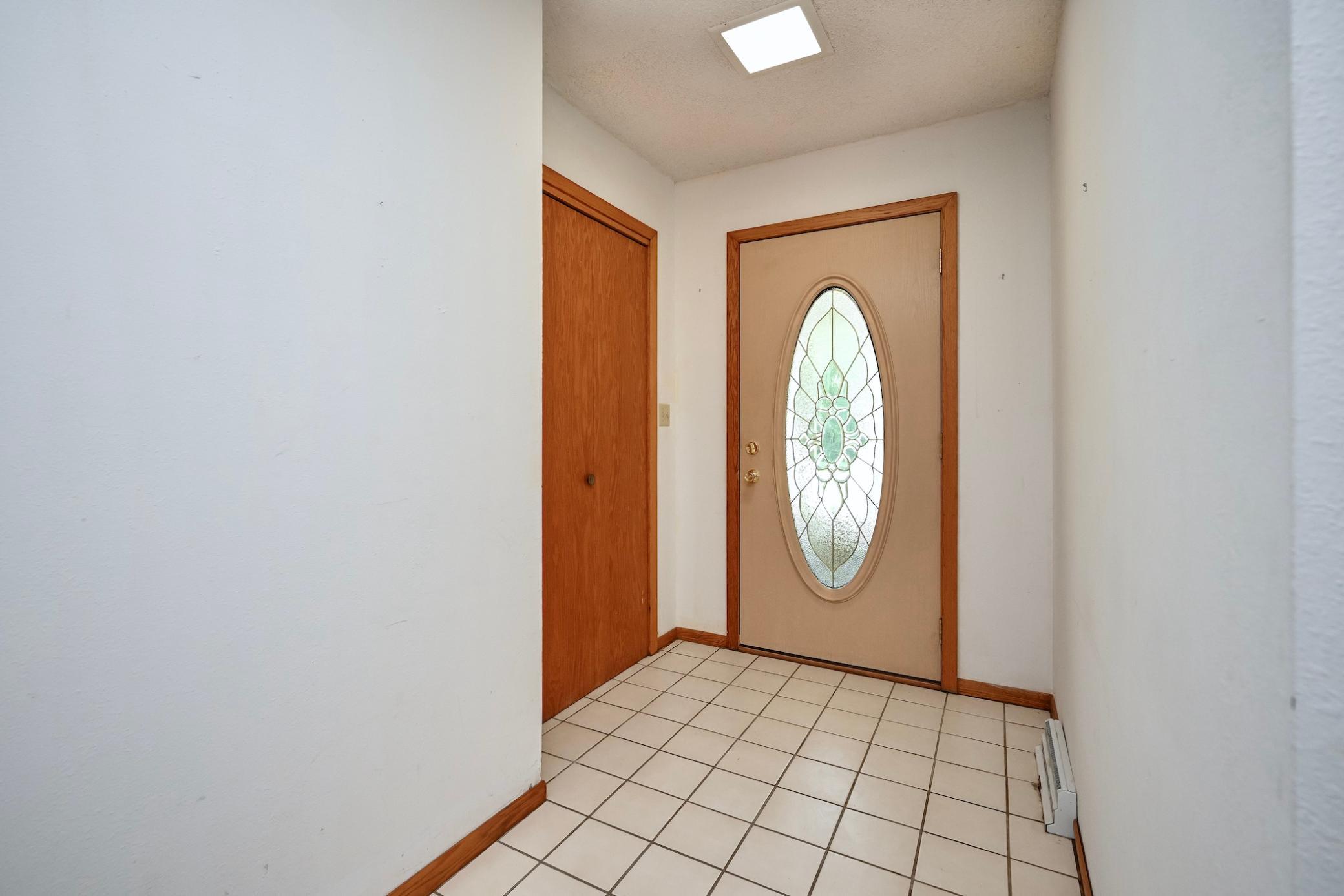 47 Marval Drive Property Photo 4