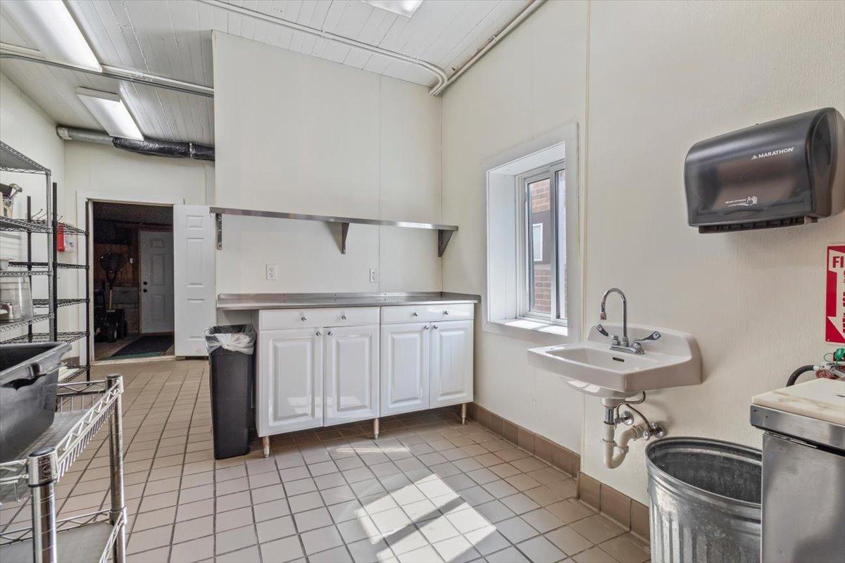 116 W Jessie St Property Photo 45