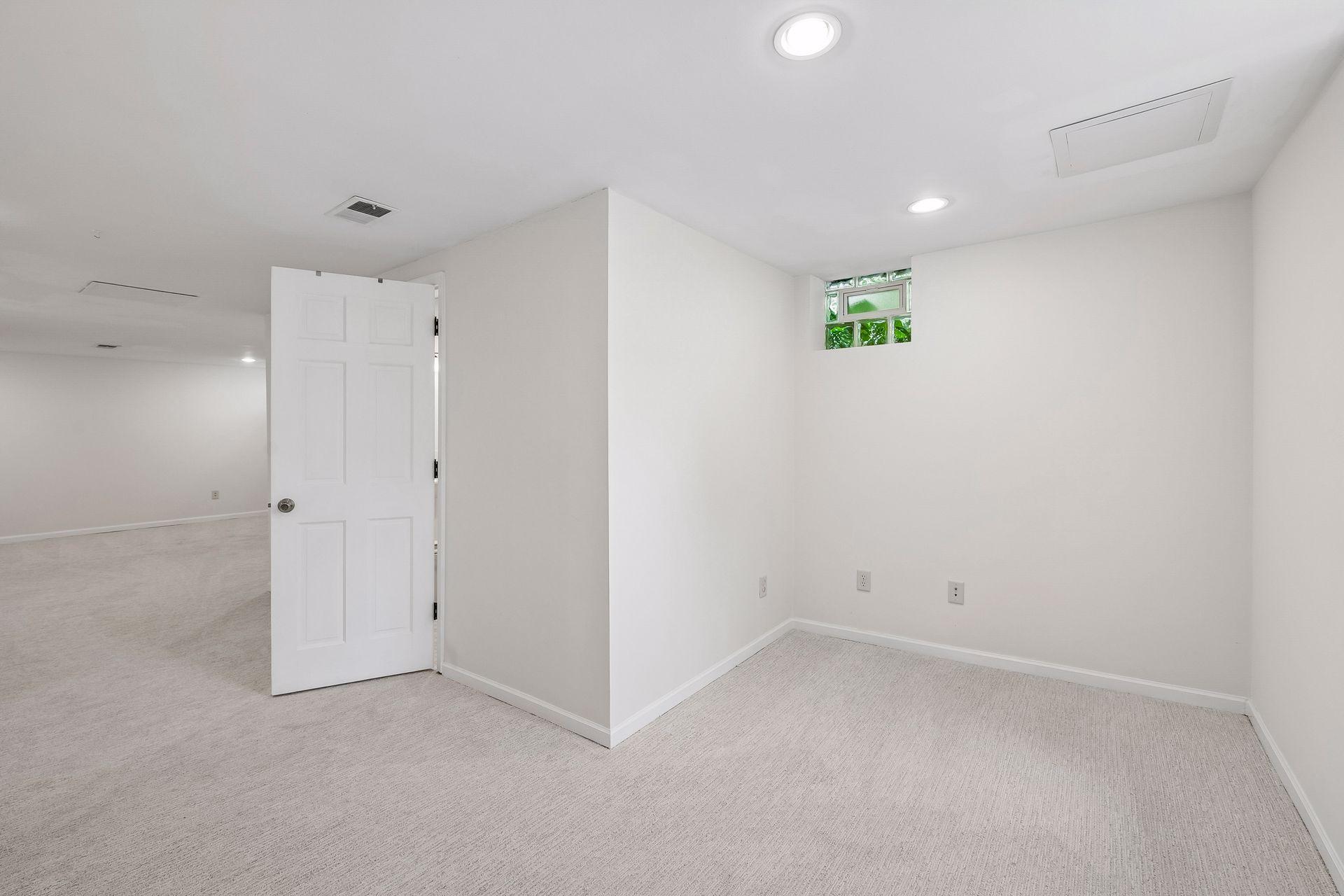 5109 Abbott Avenue S Property Photo 32