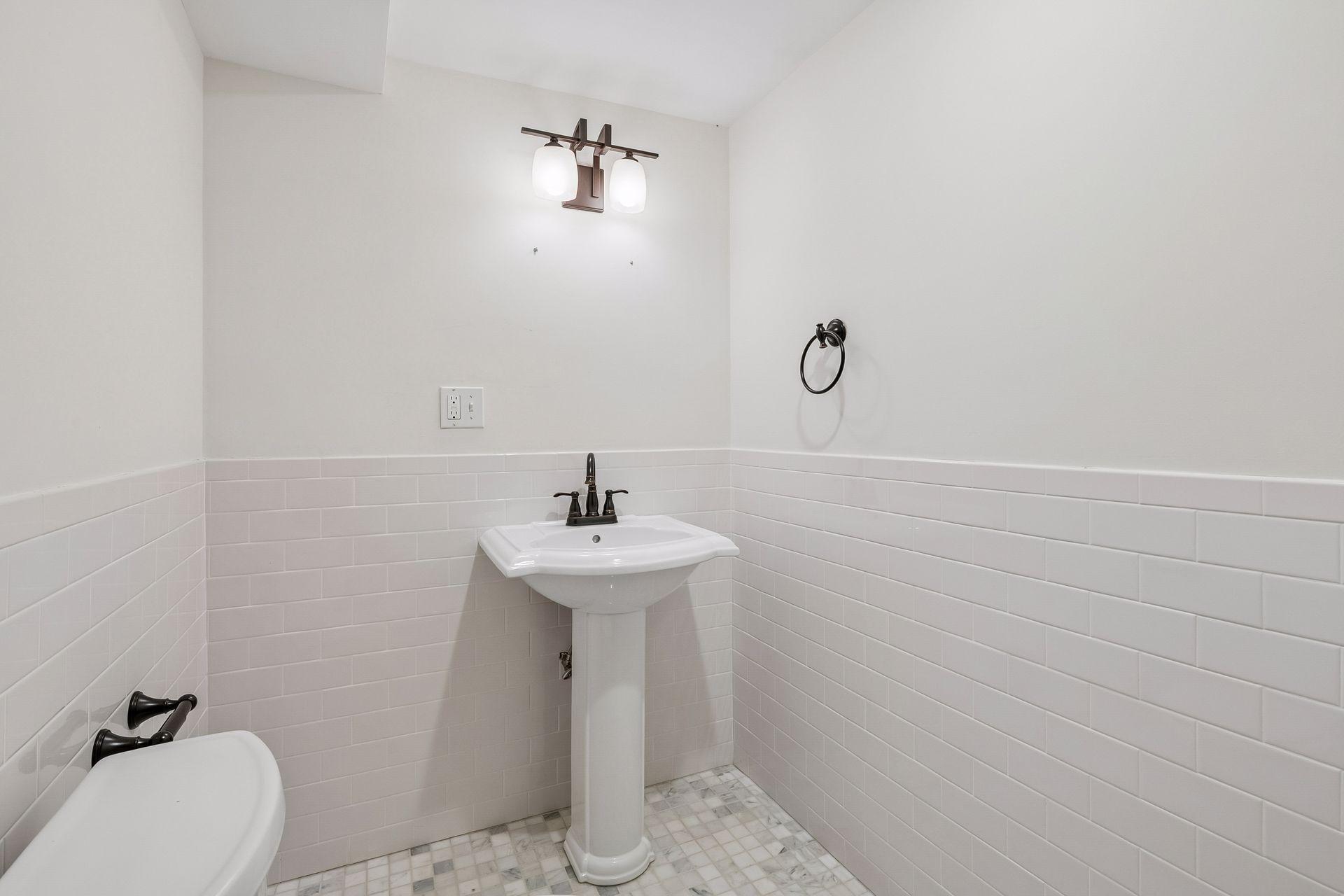 5109 Abbott Avenue S Property Photo 34