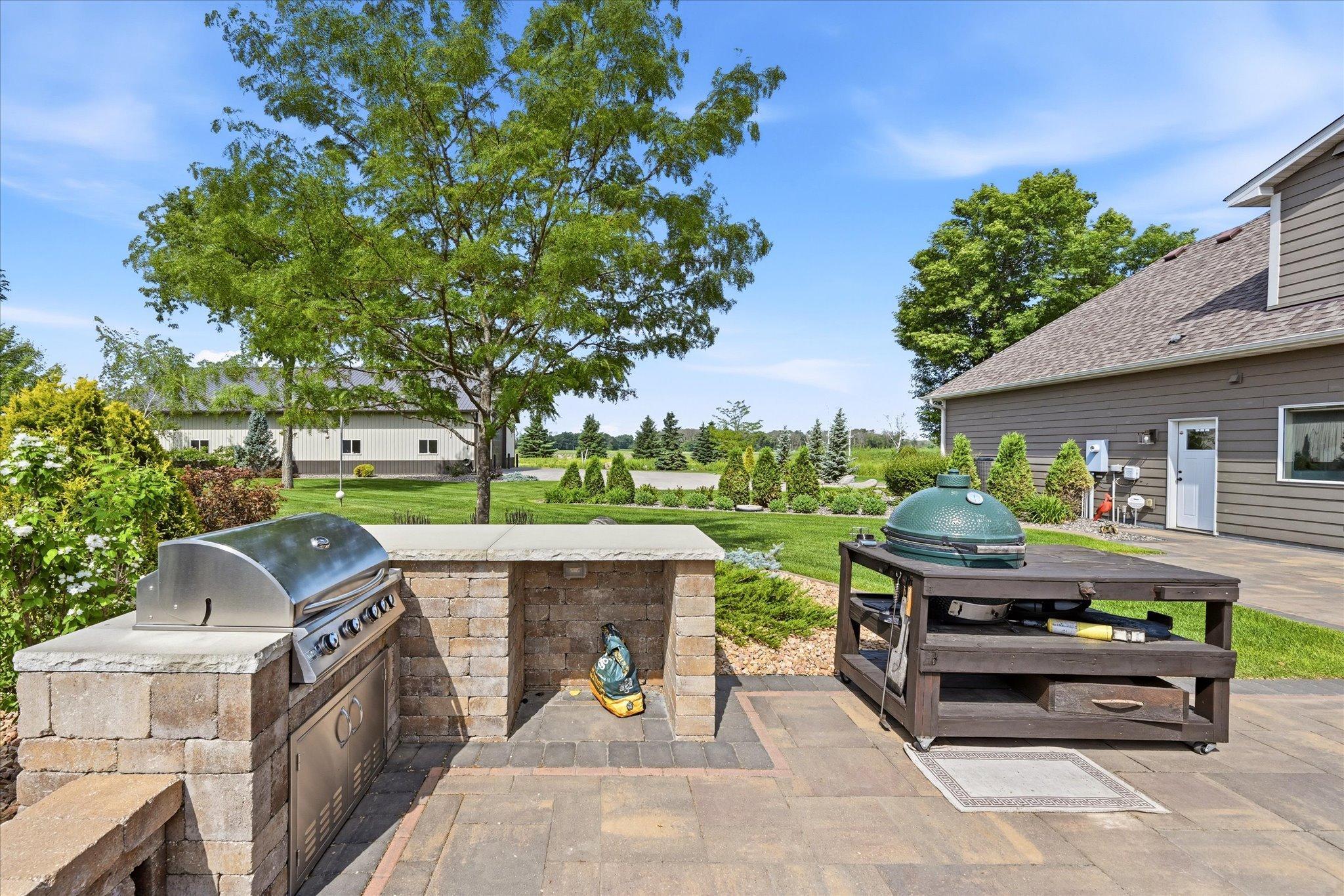 23915 Territorial Road Property Photo 40