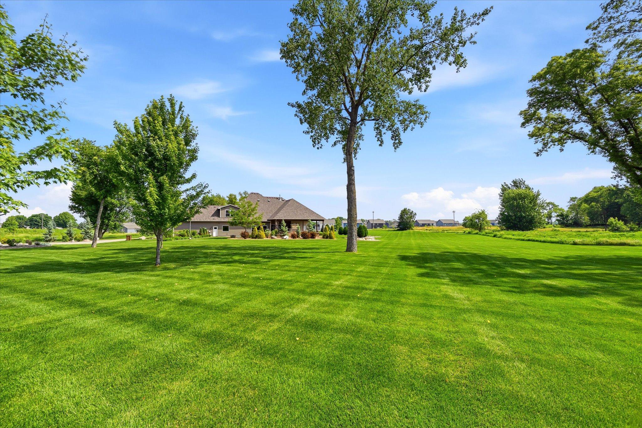 23915 Territorial Road Property Photo 52