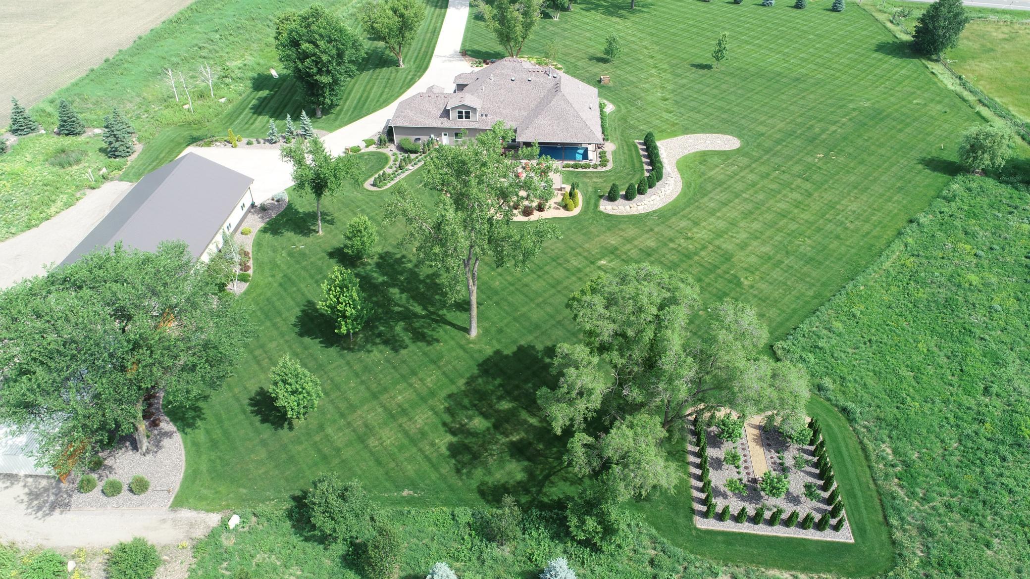 23915 Territorial Road Property Photo 54