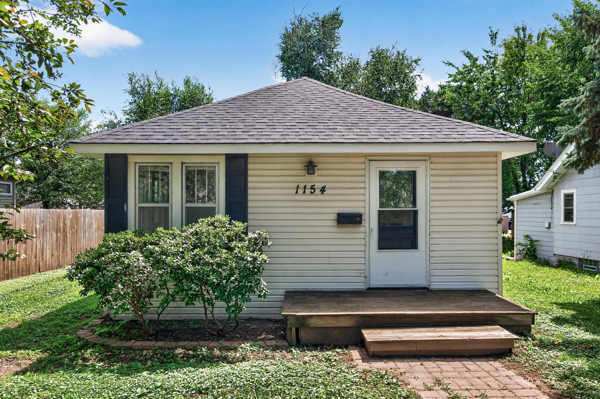 1154 Lawson Avenue E Property Photo 1