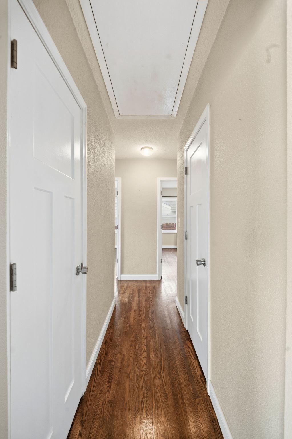 471 White Bear Avenue N Property Photo 18