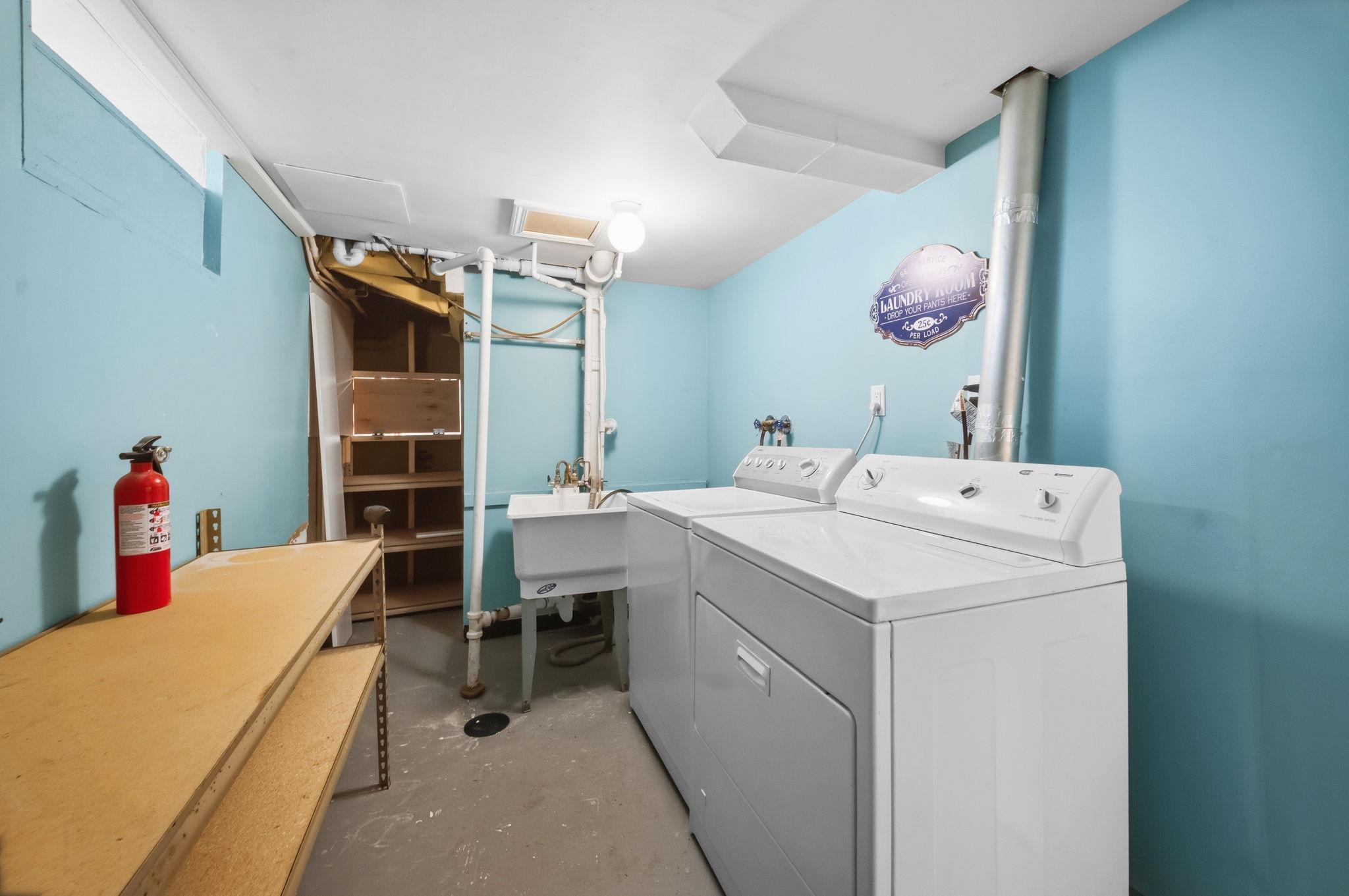 471 White Bear Avenue N Property Photo 39